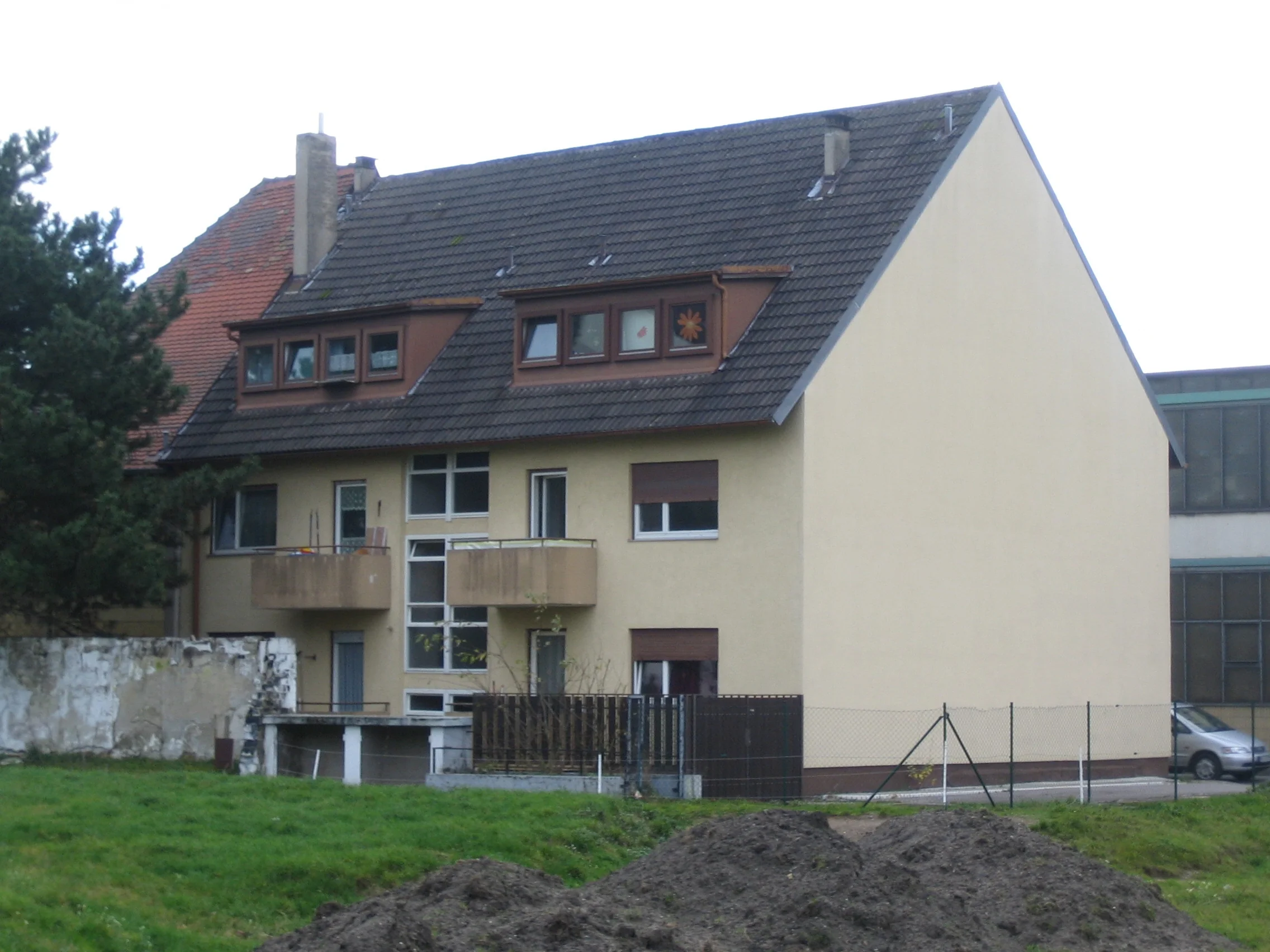 Mehrfamilienhaus mit 6 Wohnungen in Karlsruhe-Durlach