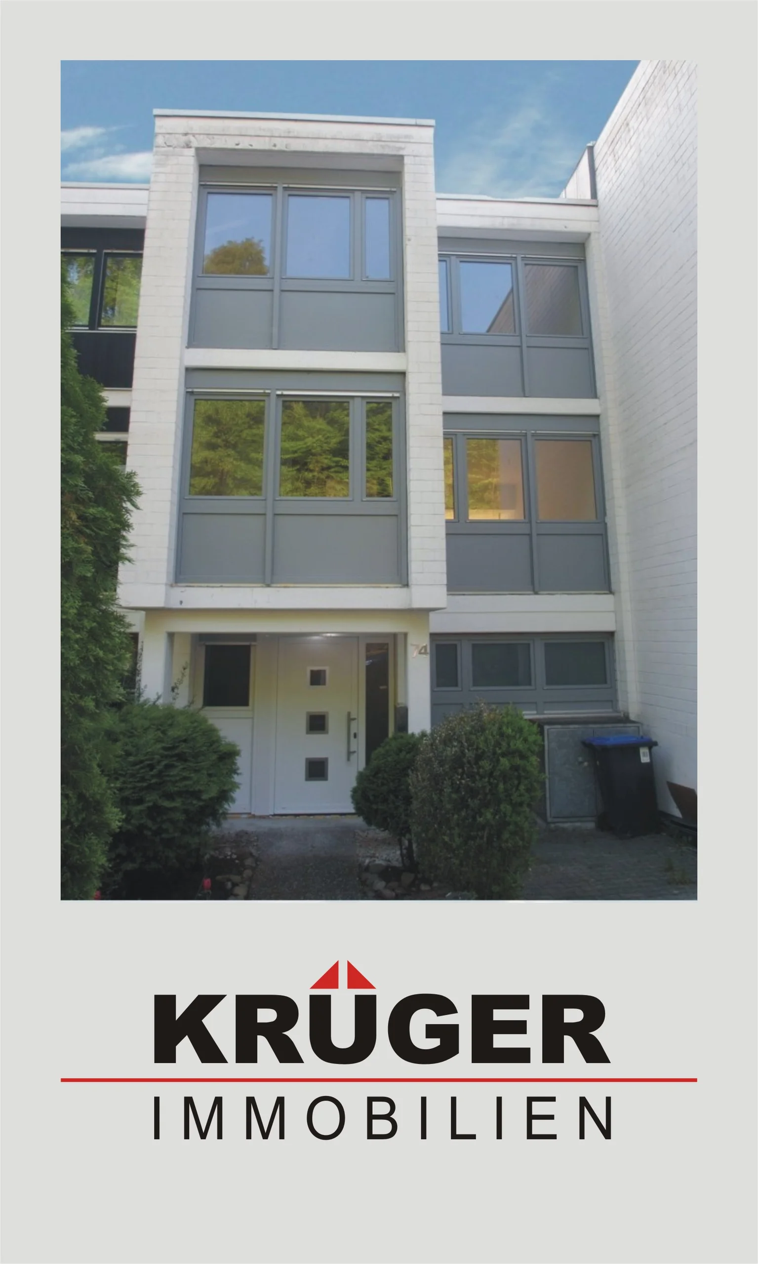 Heidelberg-Emmertsgrund / Reihenmittelhaus mit 5,5 Zimmern, Terrassen, Balkon, Stellplatz und TG-Stellplatz in schöner Hangwohnlage / freiwerdend