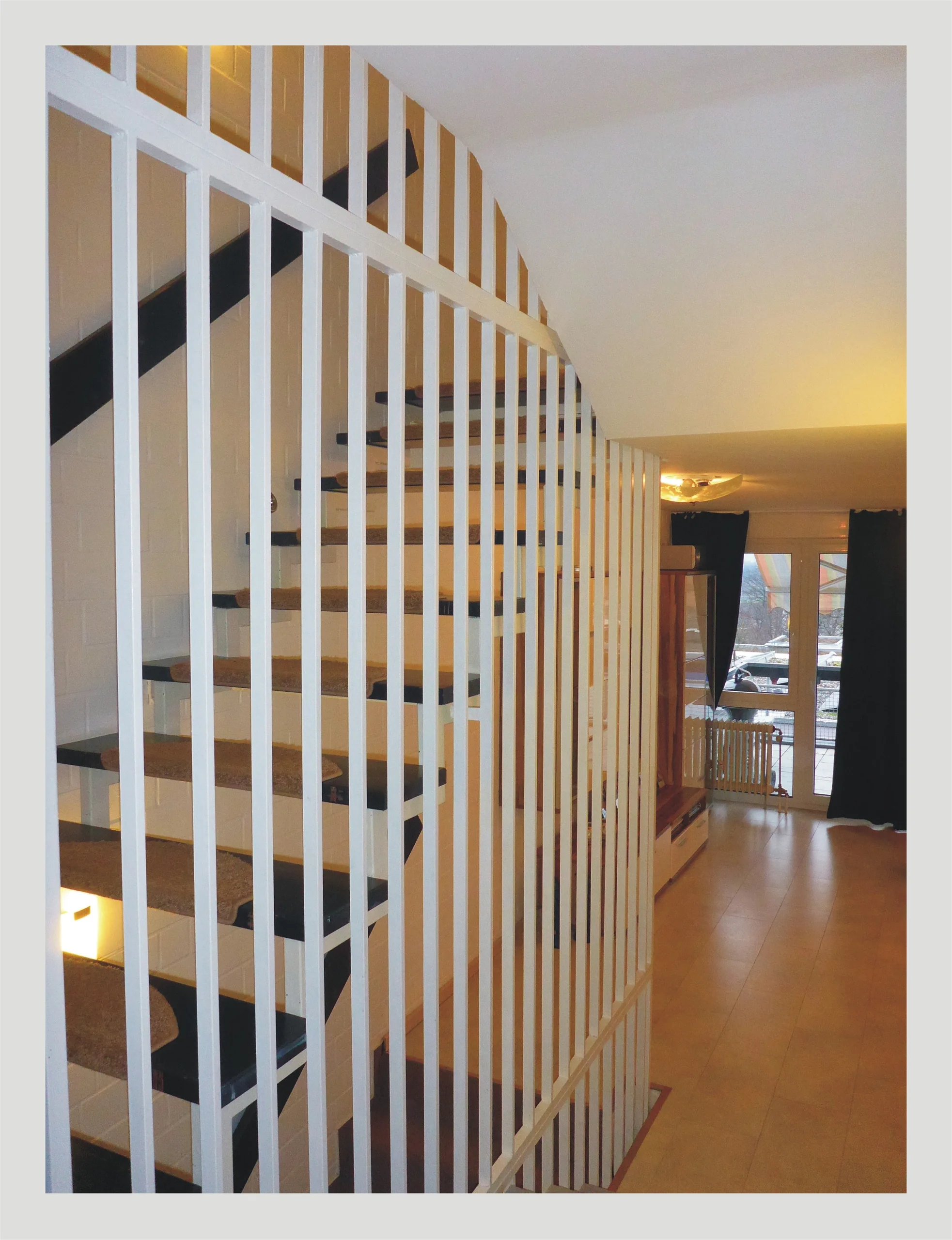 Heidelberg-Emmertsgrund / Reihenmittelhaus mit 5,5 Zimmern, Terrassen, Balkon, Stellplatz und TG-Stellplatz in schöner Hangwohnlage / freiwerdend
