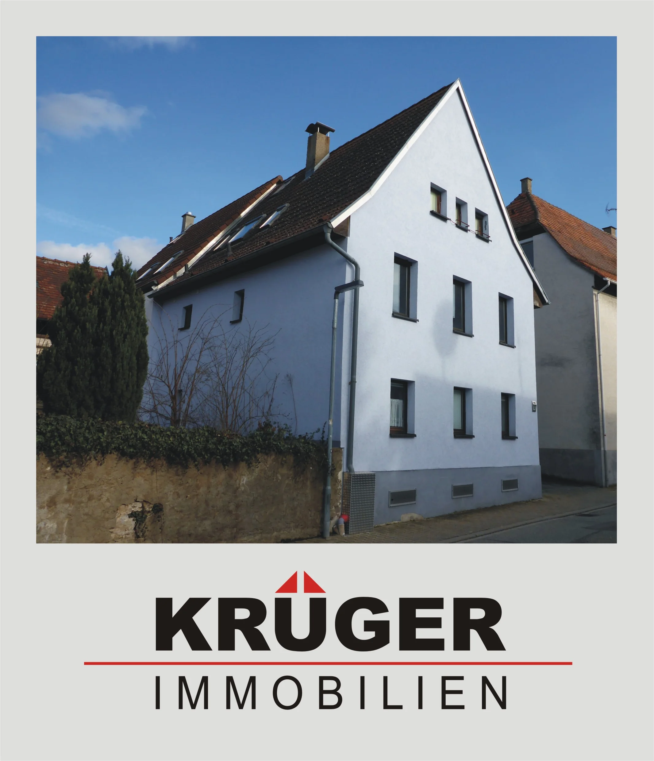 Walzbachtal-Jöhlingen / renovierungsgedürftige 2-Zimmer-Wohnung mit KFZ-Stellplatz / sofort frei