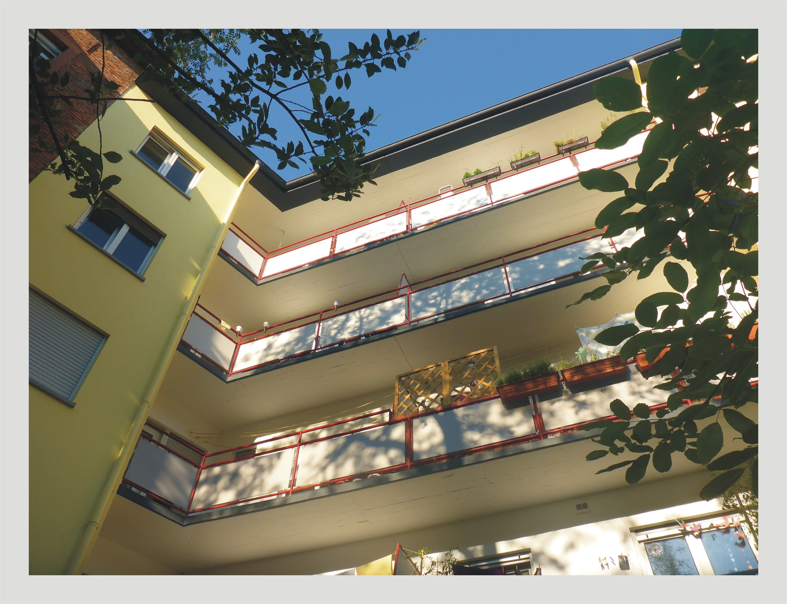 Karlsruhe-Oststadt / gemütliche 2-Zimmer-Wohnung mit Loggia in guter & zentraler Lage / vermietet
