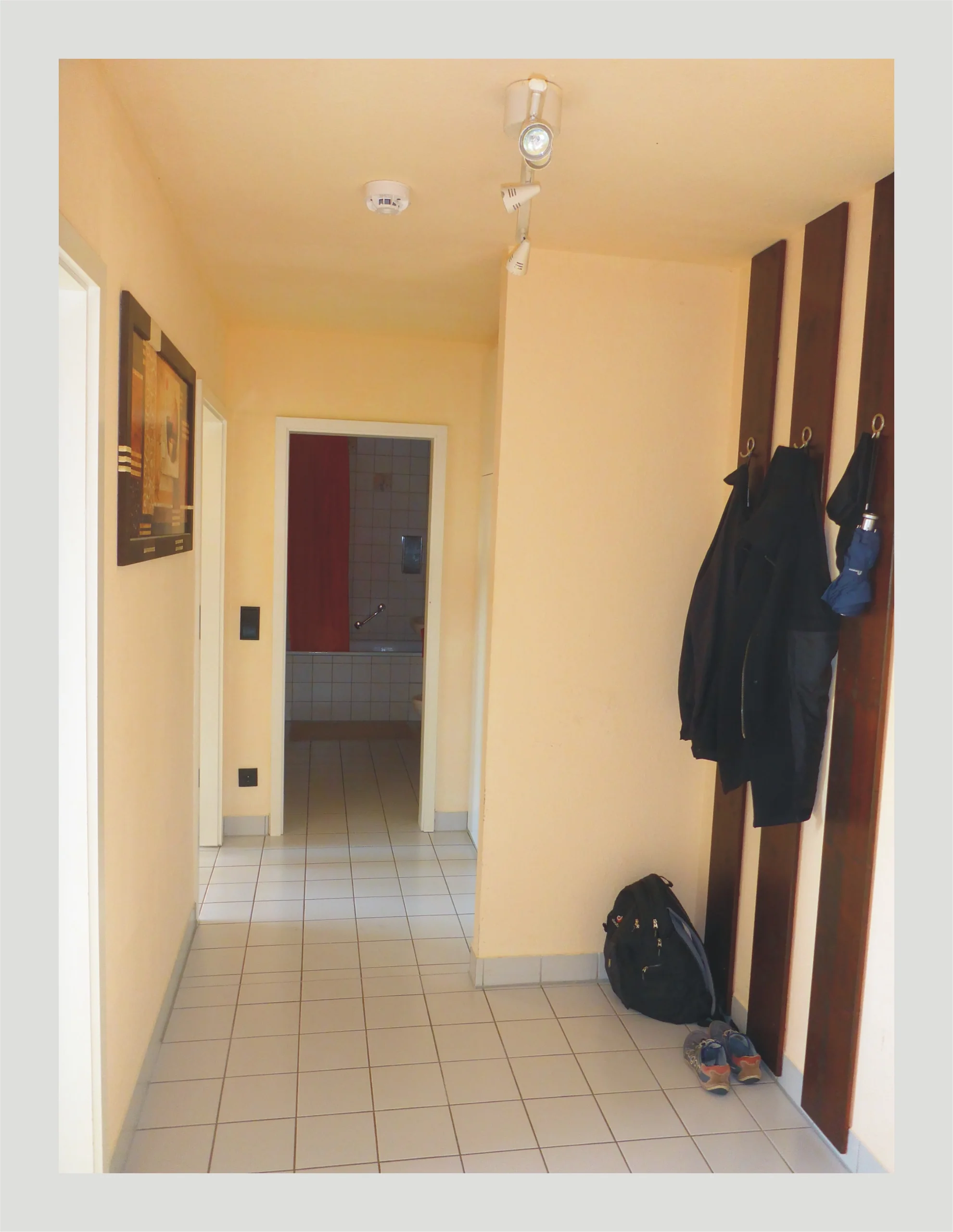 helle und gepflegte 2-Zimmer-Wohnung mit Balkon und Tiefgaragenstellplatz in toller Wohnlage / zeitnah bezugsfrei