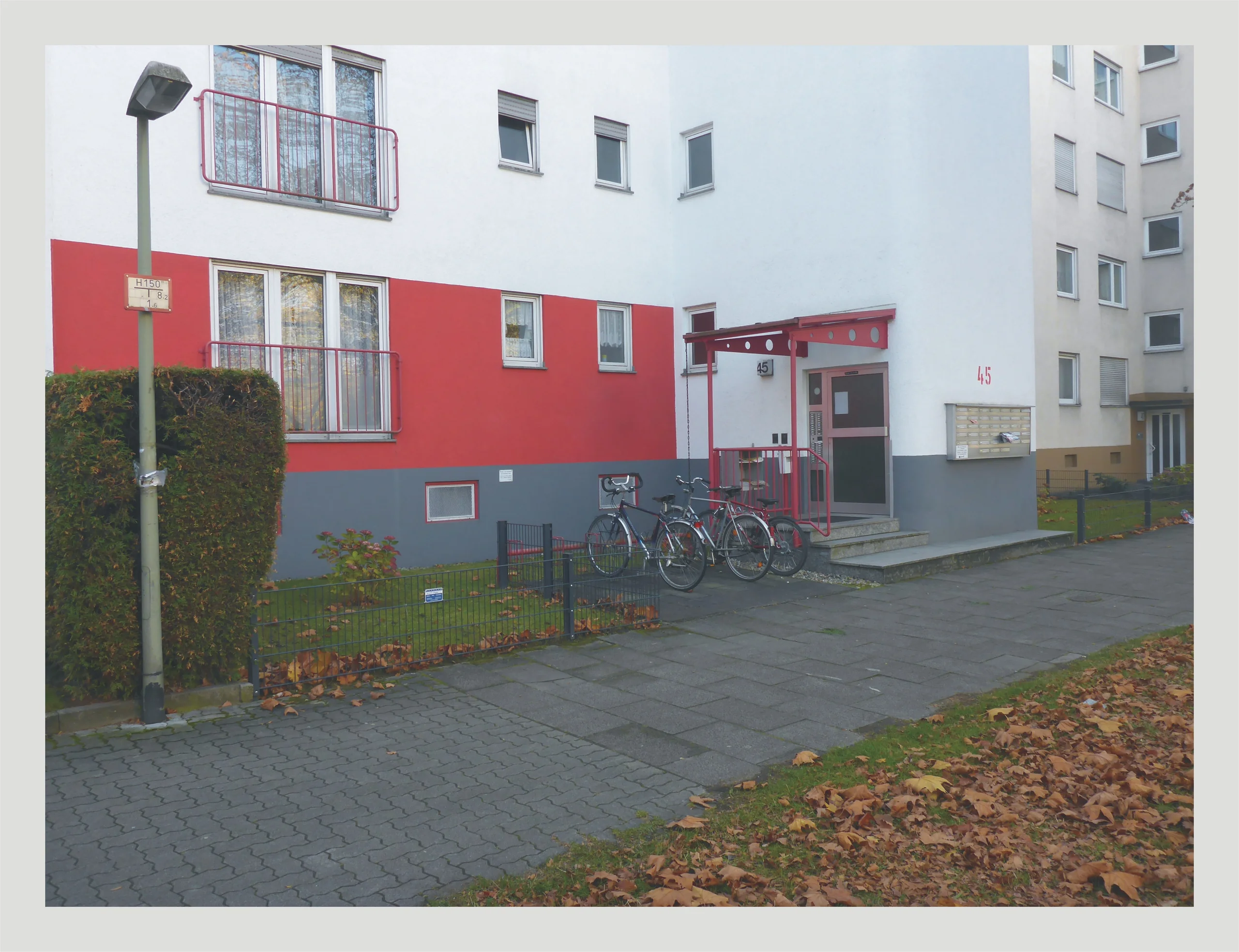 KA-Südweststadt / 1-Zi-Wohnung mit Südbalkon, Pantry-Küche & Duplexparker / vermietet