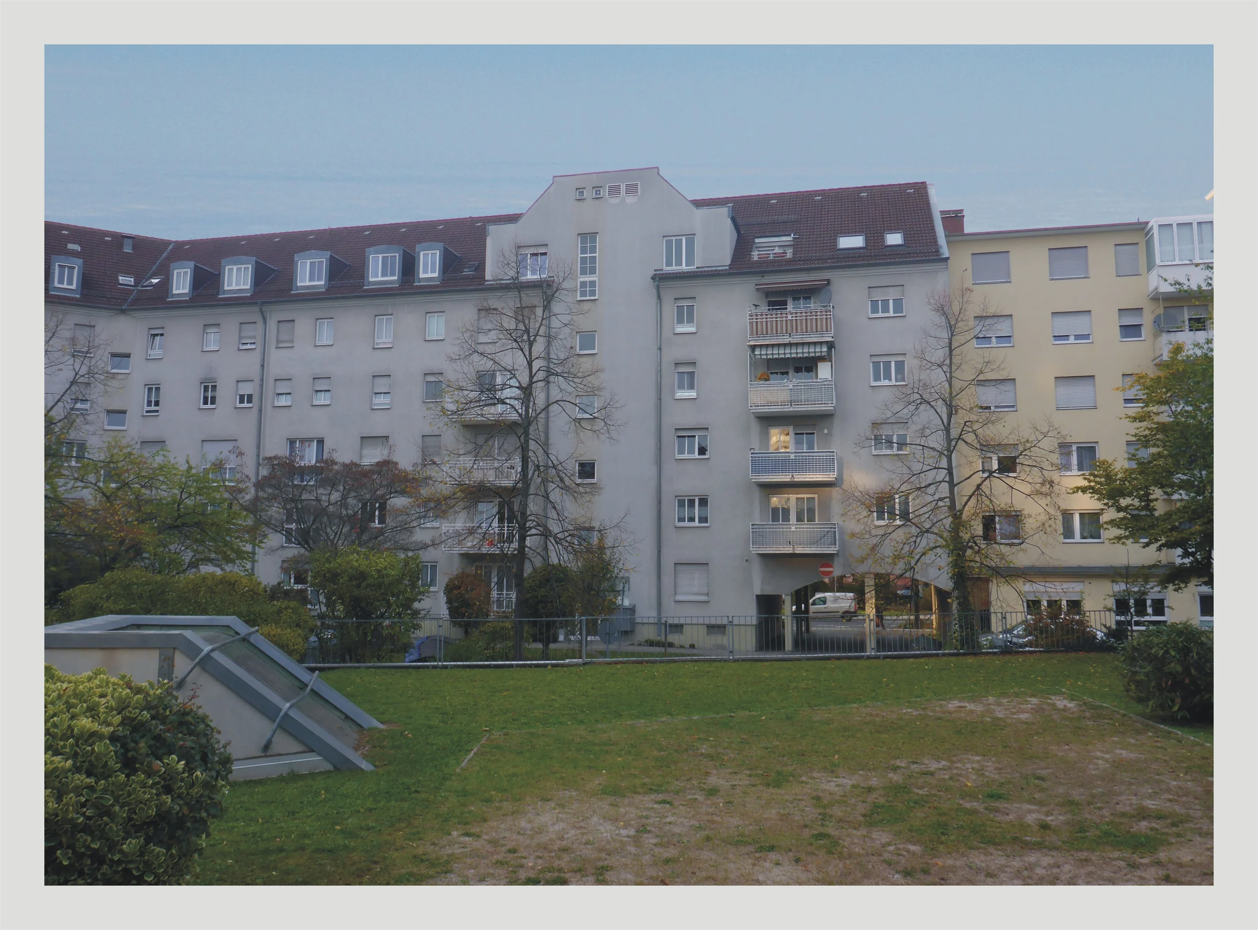 KA-Mühlburg / gut geschnittene 3,5-Zi-Wohnung mit Loggia, Keller und TG-Stellplatz / vermietet - Kapitalanlage