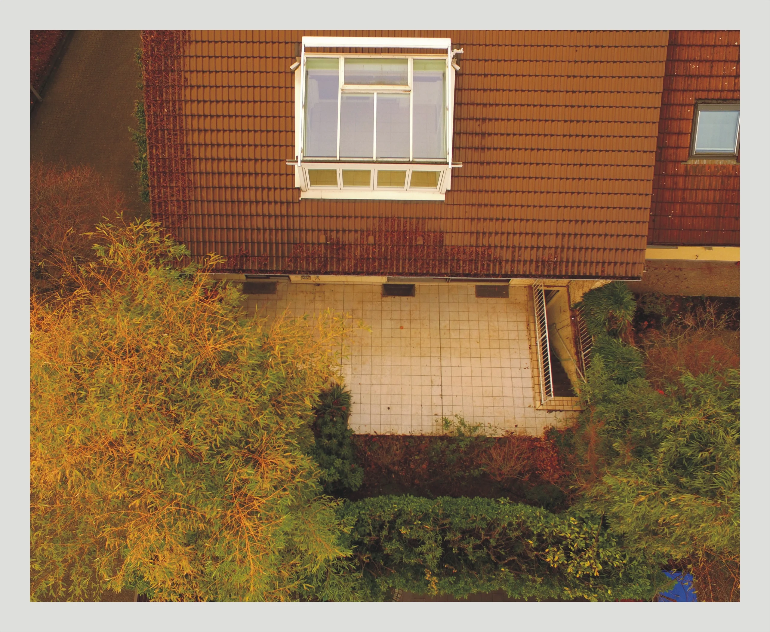 KA-Durlach / Einfamilienhaus in zentraler Wohnlage mit Terrasse, Garten und TG-Stellplätzen / bezugsfrei