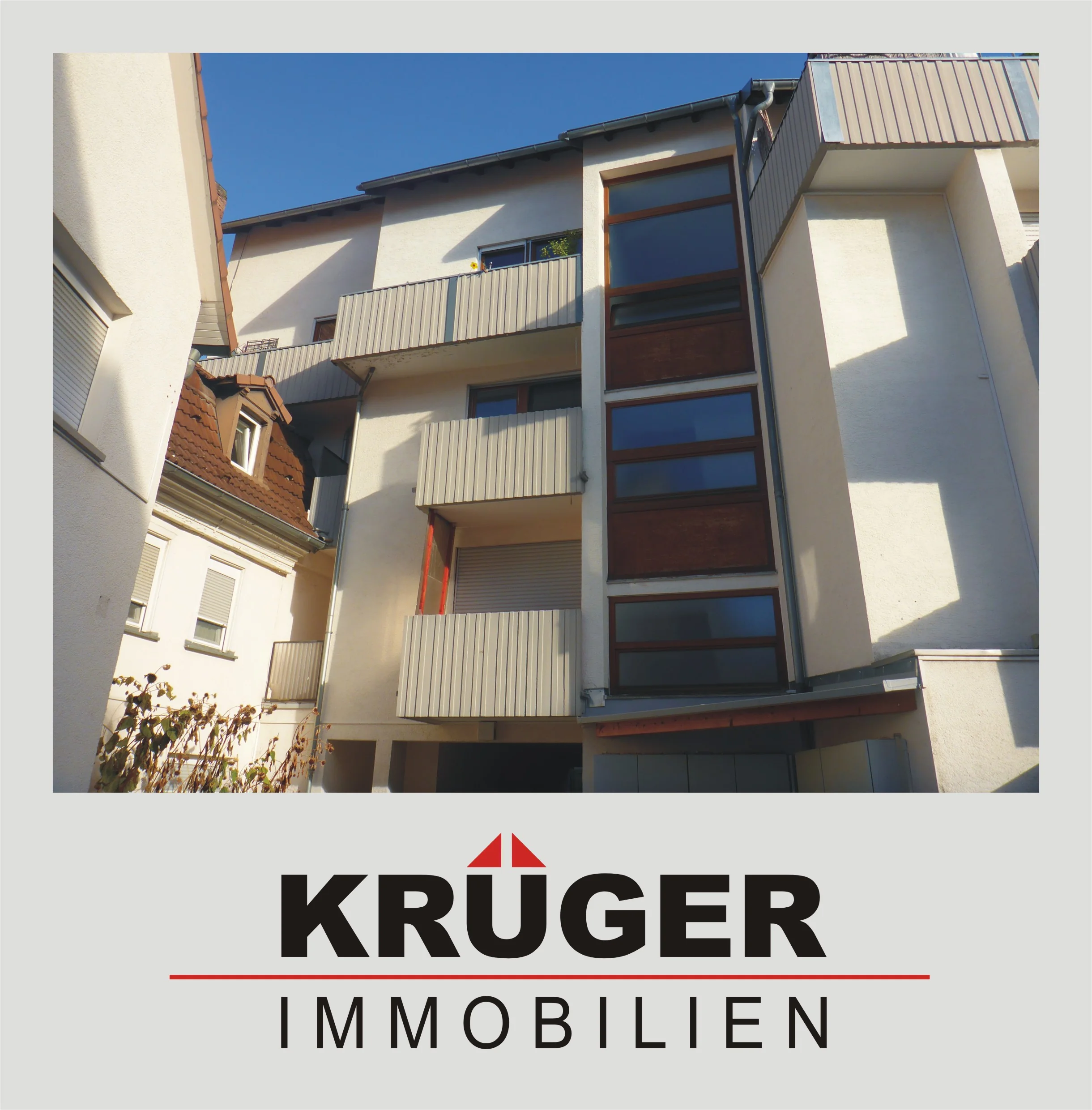 KA-Durlach-Altstadt / helle & gemütliche 2,5-Zimmer-Wohnung mit zwei Balkonen und TG-Stellplatz / bezugsfrei