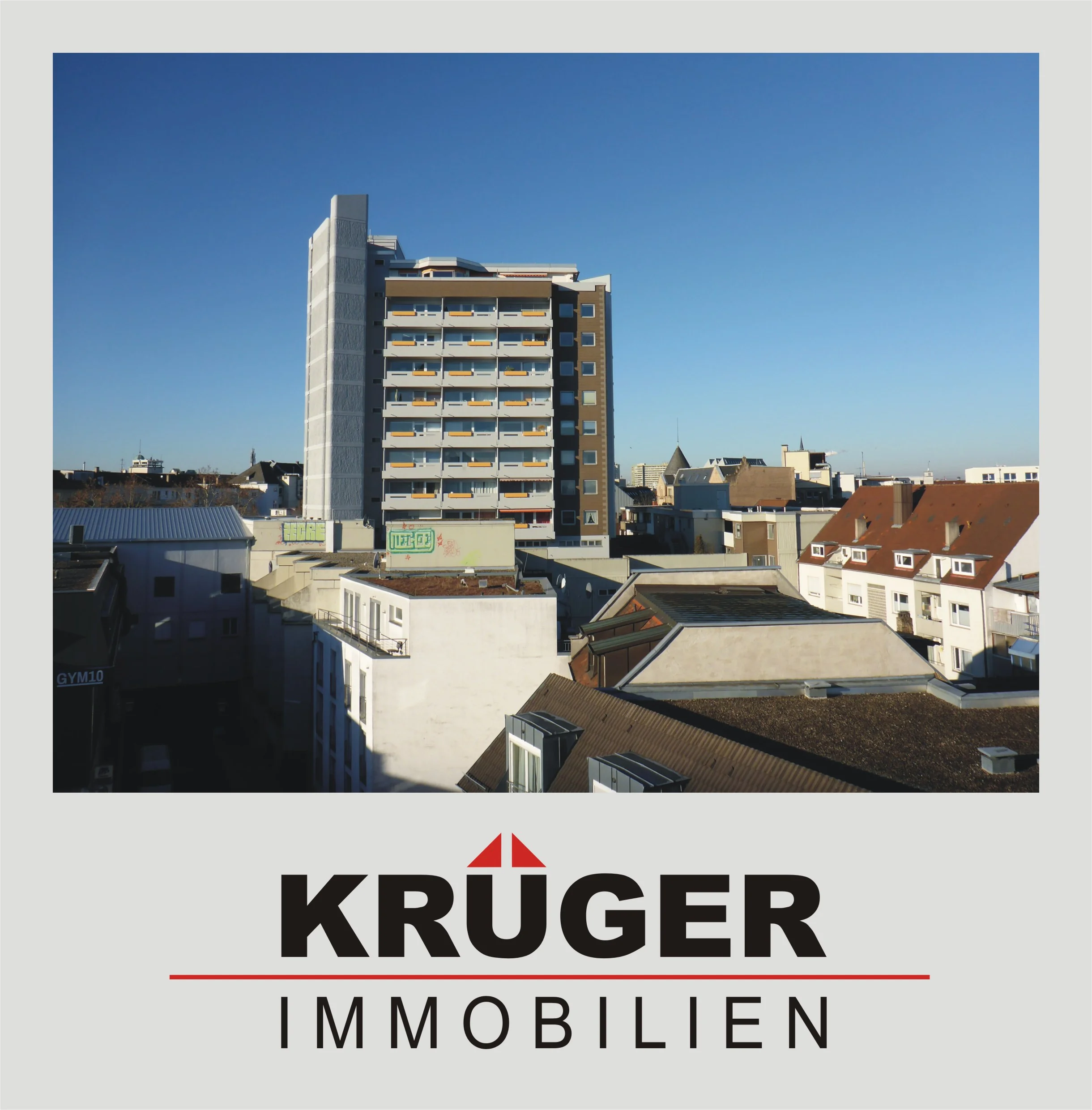 KA-Innenstadt / gepflegte 2,5-Zimmer-Wohnung mit Balkon, 8.OG mit Weitblick, Personenaufzug, TG-Stellplatz  / vermietet