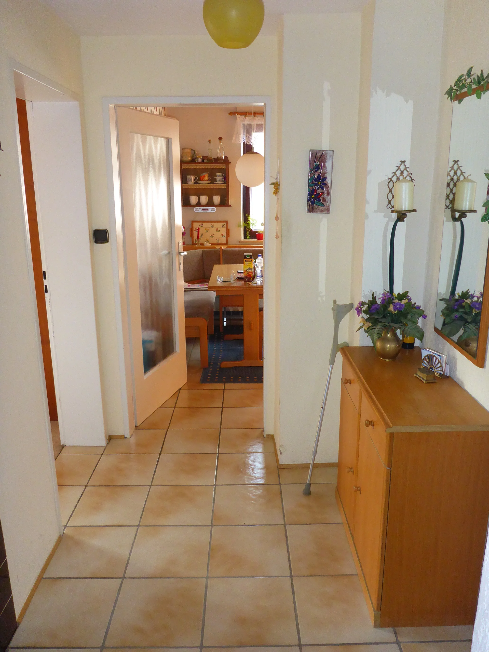 Kandel / Einfamilienhaus in zentraler Wohnlage mit Terrasse, Balkon und großzügigem Grundstück / Bezug nach Absprache