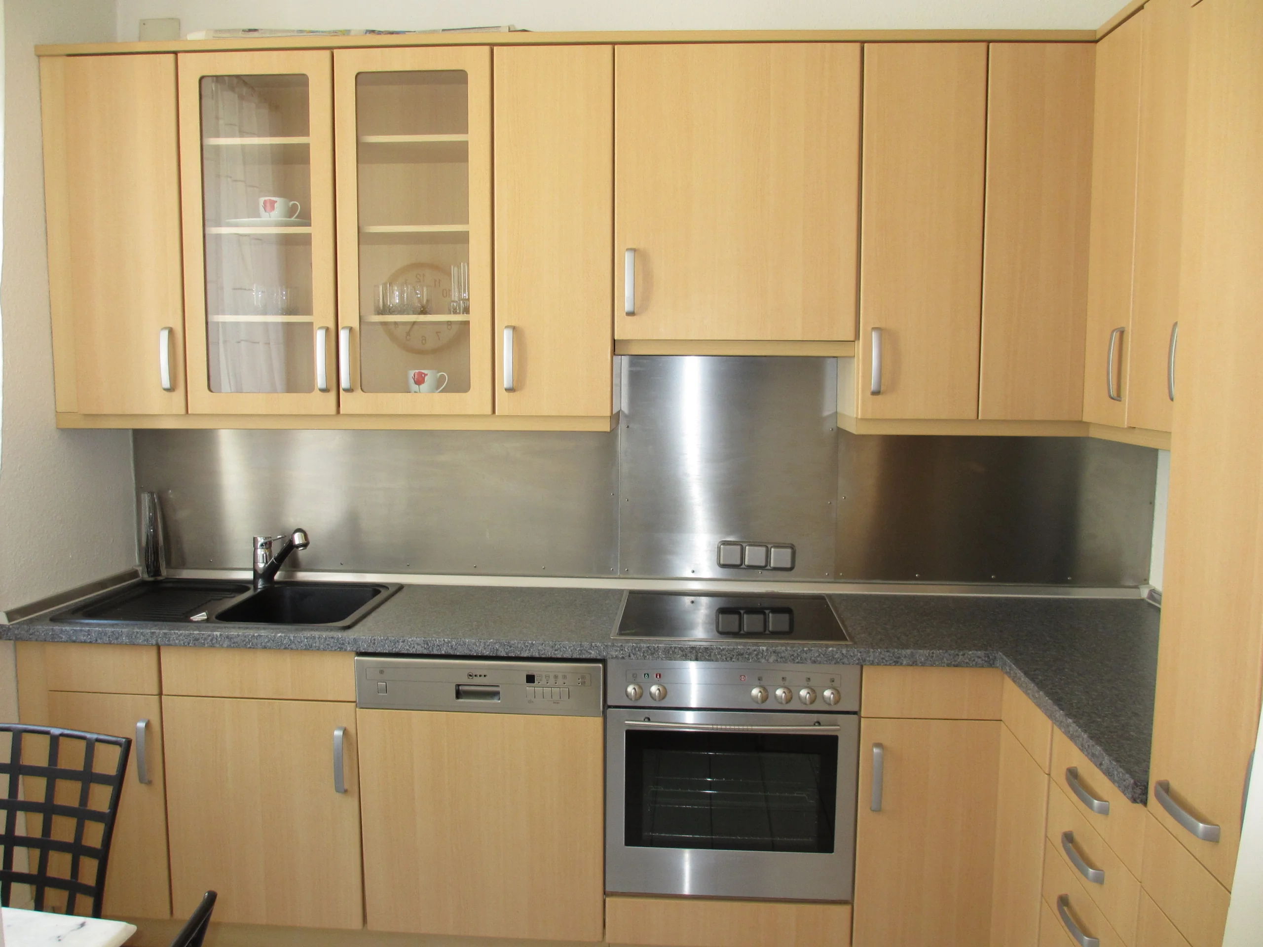 Karlsruhe-Durlach / gemütliche und helle 3,5-Zimmer-Wohnung mit Einbauküche und Balkon in zentraler Altstadtlage / sofort bezugsfrei