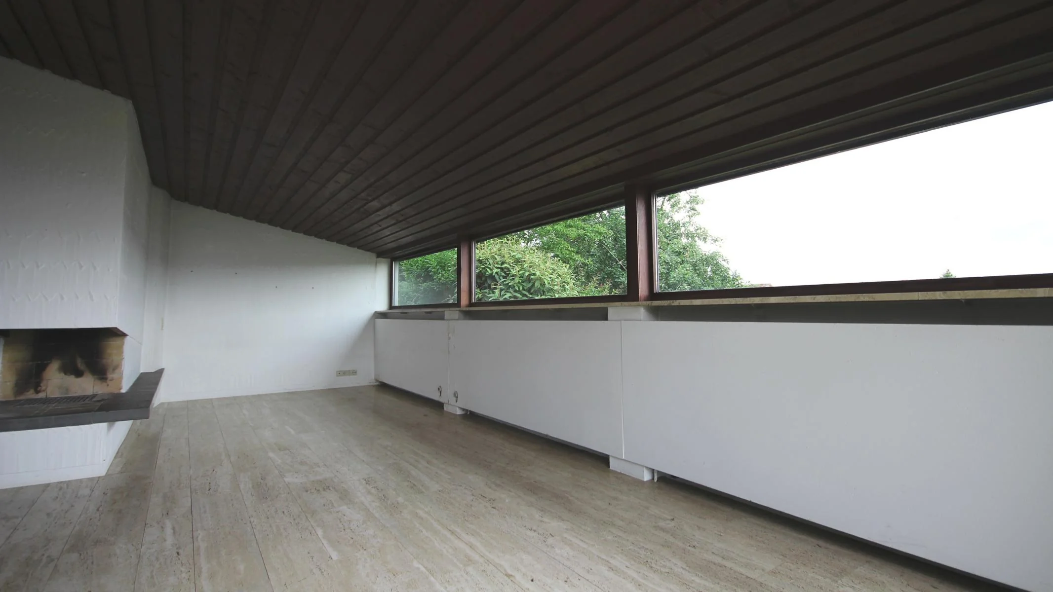 KA-Grünwettersbach / außergewöhnliches Architektenhaus mit tollem Raumkonzept in ruhiger Hangwohnlage