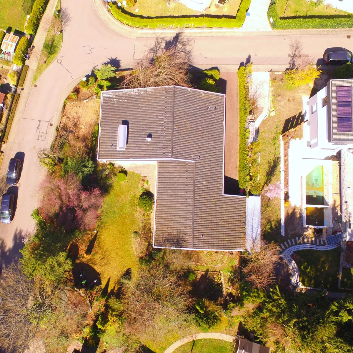 KA-Grünwettersbach / außergewöhnliches Architektenhaus mit tollem Raumkonzept in ruhiger Hangwohnlage