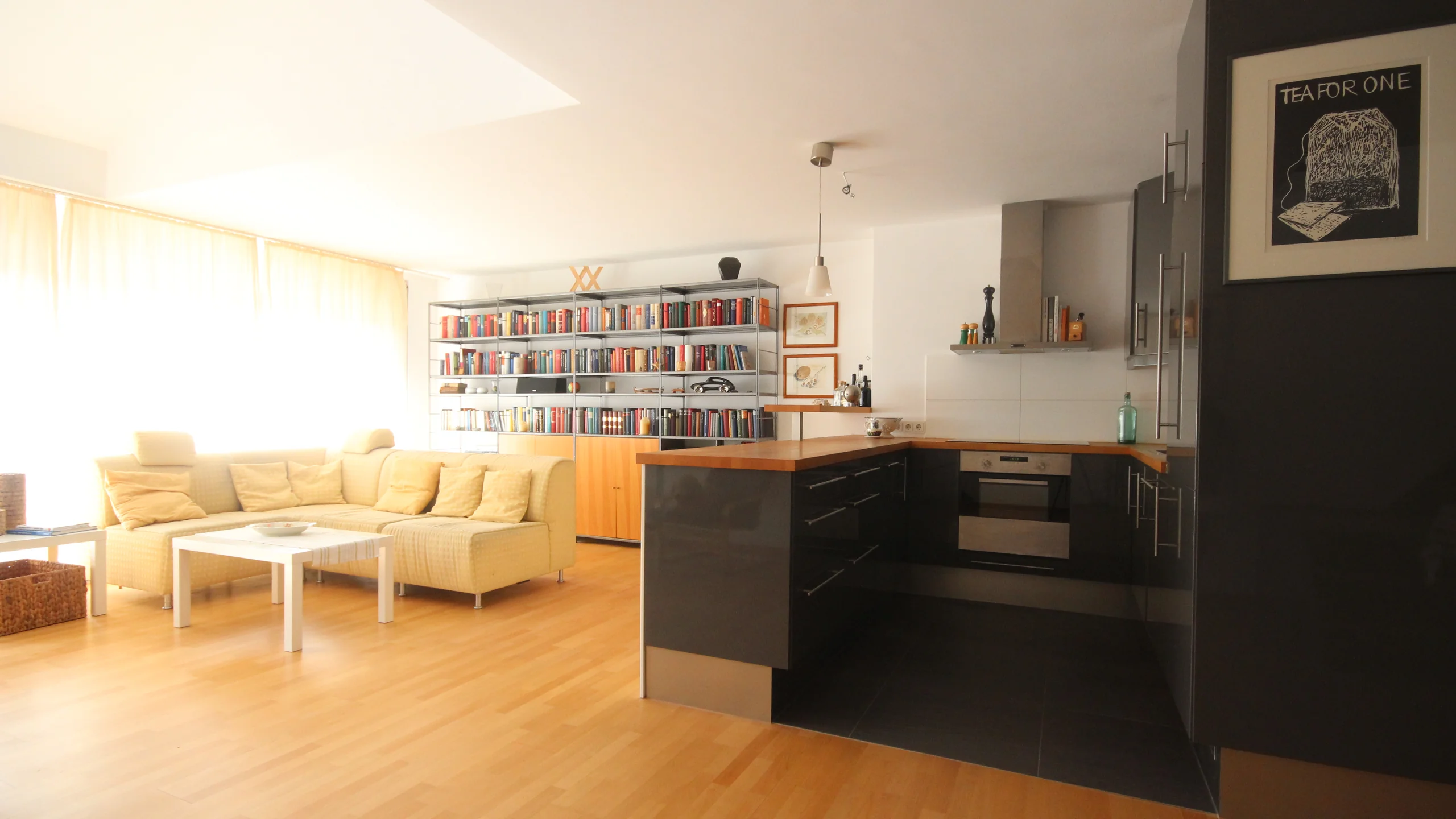 KA-Durlach-Guggelensberg / einzigartige und hochwertige 3,5-Zimmer-Maisonette-Wohnung mit Süd-West-Balkon und KFZ-Stellplatz in naturnaher Lage