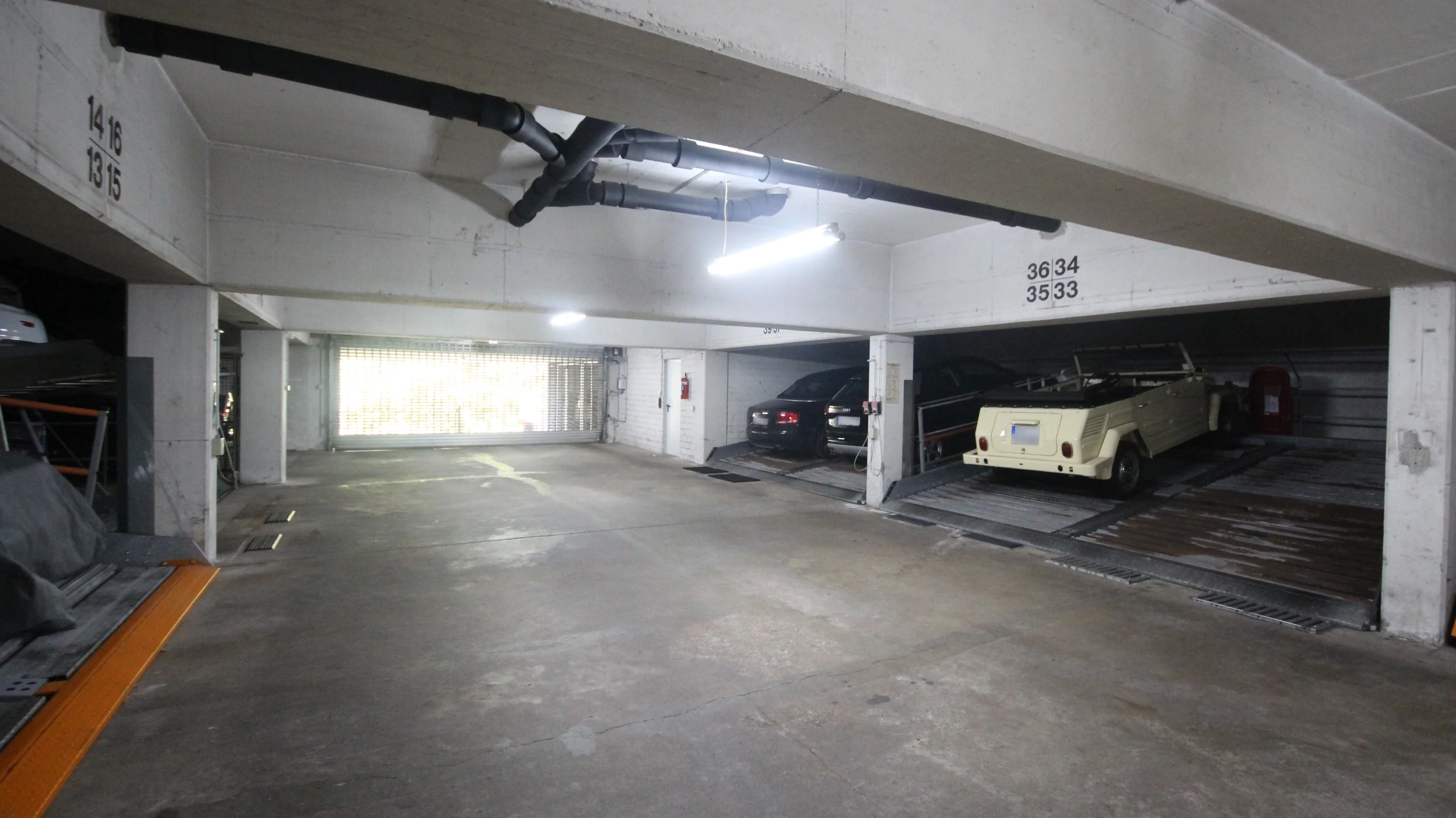 KA-Durlach-Guggelensberg / einzigartige und hochwertige 3,5-Zimmer-Maisonette-Wohnung mit Süd-West-Balkon und KFZ-Stellplatz in naturnaher Lage
