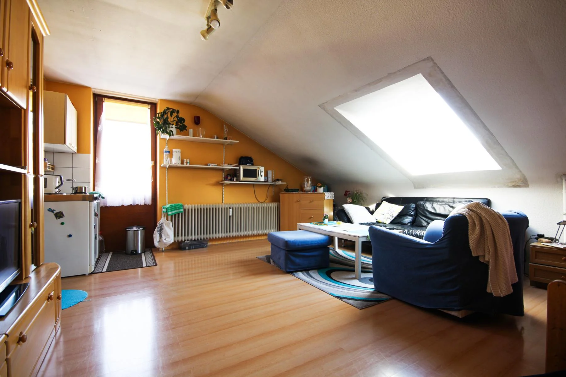 KA-Durlach-Altstadt / gemütliche 1-Zimmer-DG-Wohnung in Innenhoflage / derzeit vermietet - freiwerdend