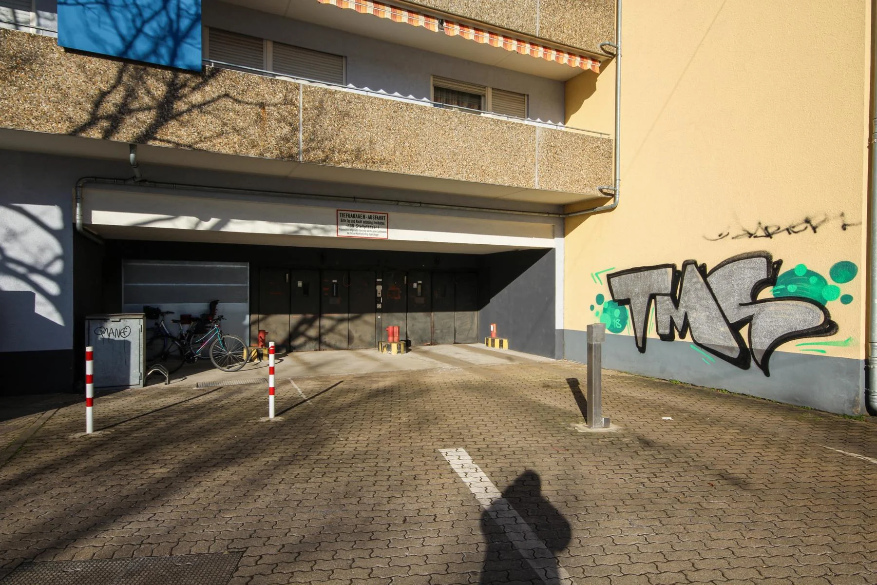 KA-Südweststadt / gemütliche 1-Zi-Whg mit Süd- Balkon & TG-Stellplatz / sofort bezugsfrei