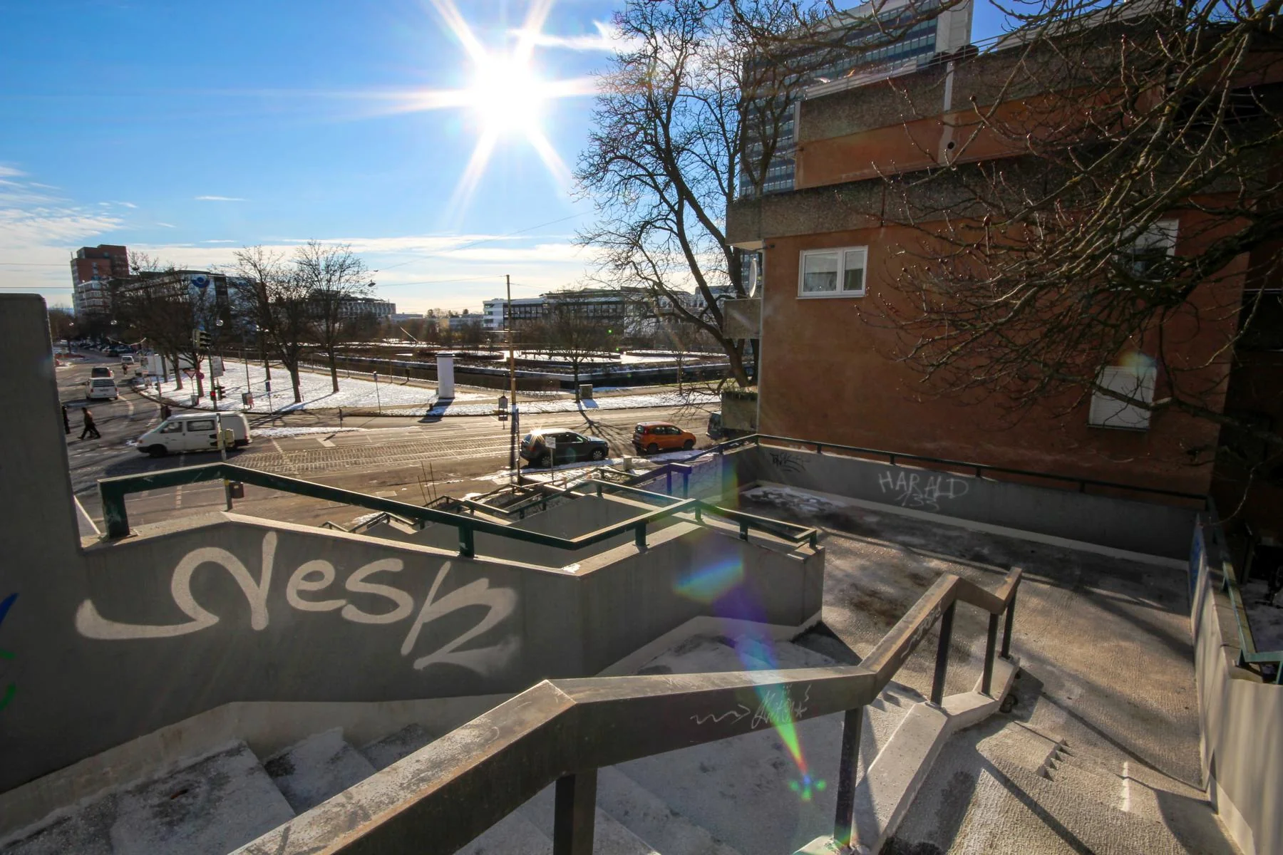 KA-Südweststadt / gemütliche 1-Zi-Whg mit Süd- Balkon & TG-Stellplatz / sofort bezugsfrei