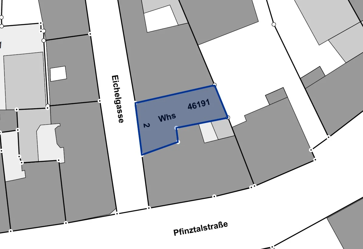 KA-Durlach / saniertes Mehrfamilienhaus im Altstadtkern direkt am Schlossplatz