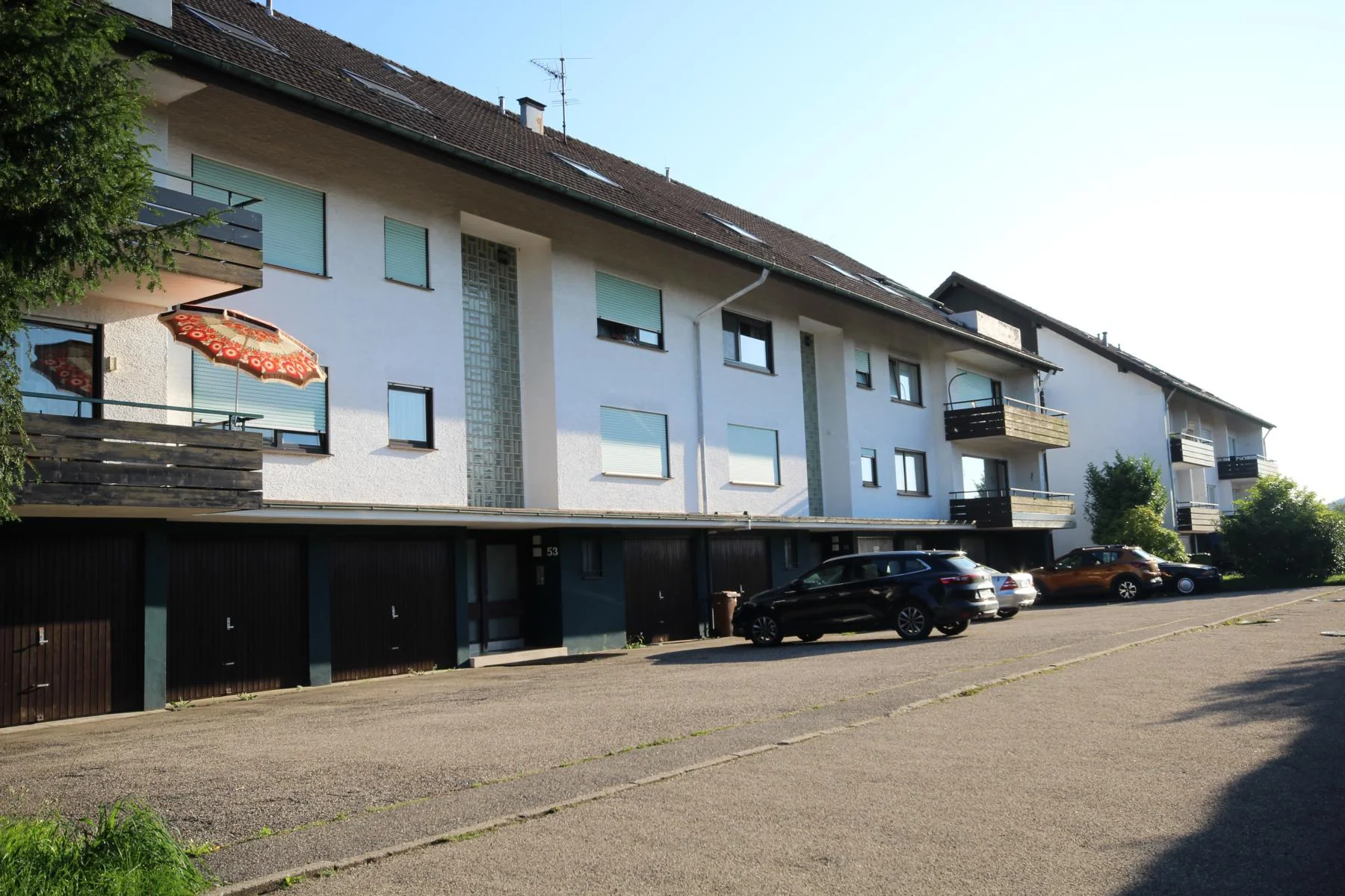 Bad Herrenalb-Rotensol / 2-Zimmer-Wohnung mit Balkon, EKB und KFZ-Stellplatz / sofort bezugsfrei