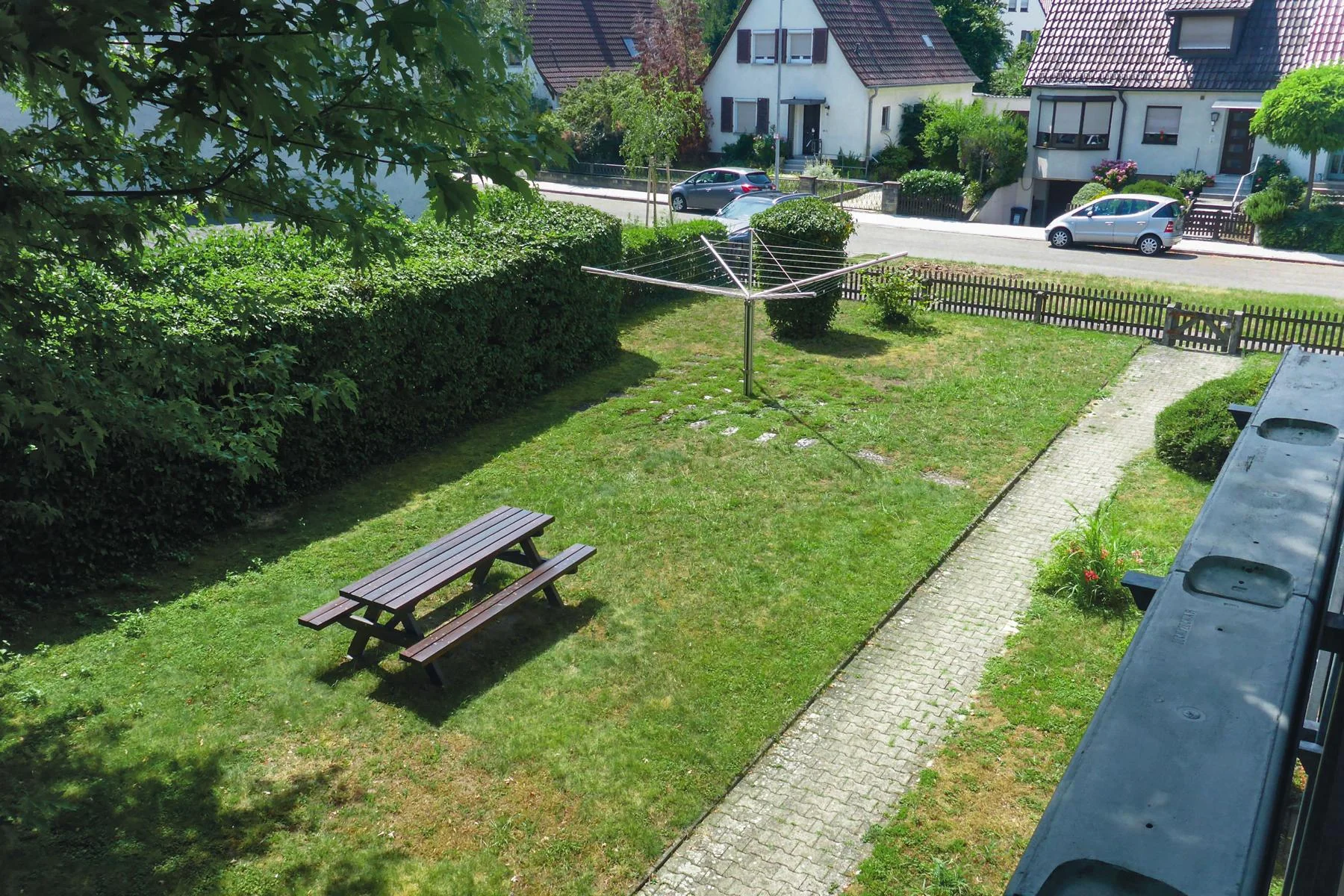 KA-Rüppurr / gepflegte 3-Zi-ETW mit Balkon & Einzelgarage in zentraler Lage / zeitnah frei