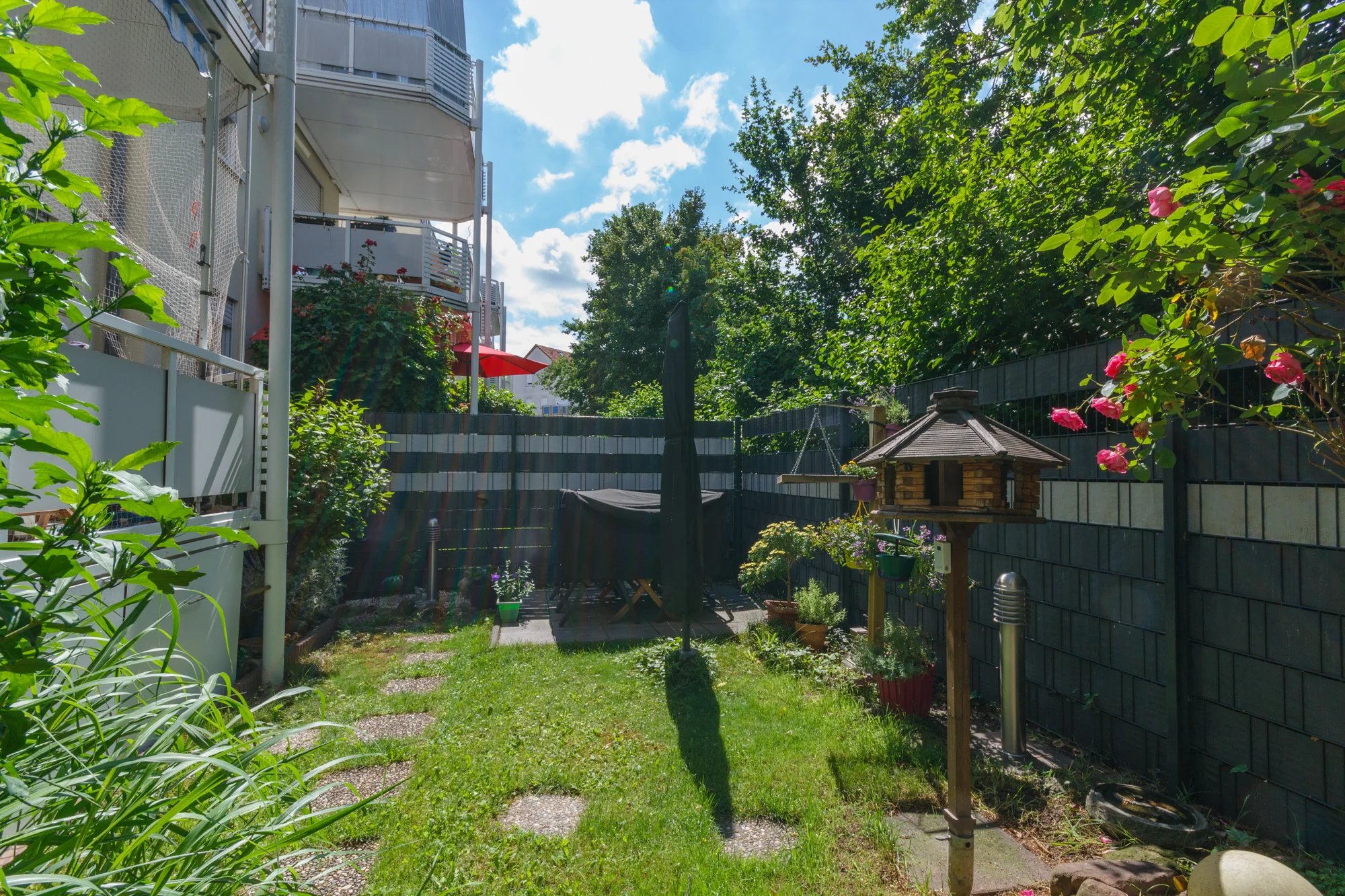 Ludwigshafen-Ruchheim / gepflegte 3-Zi-Whg mit Balkon, Garten, EBK und Carport / zeitnah frei