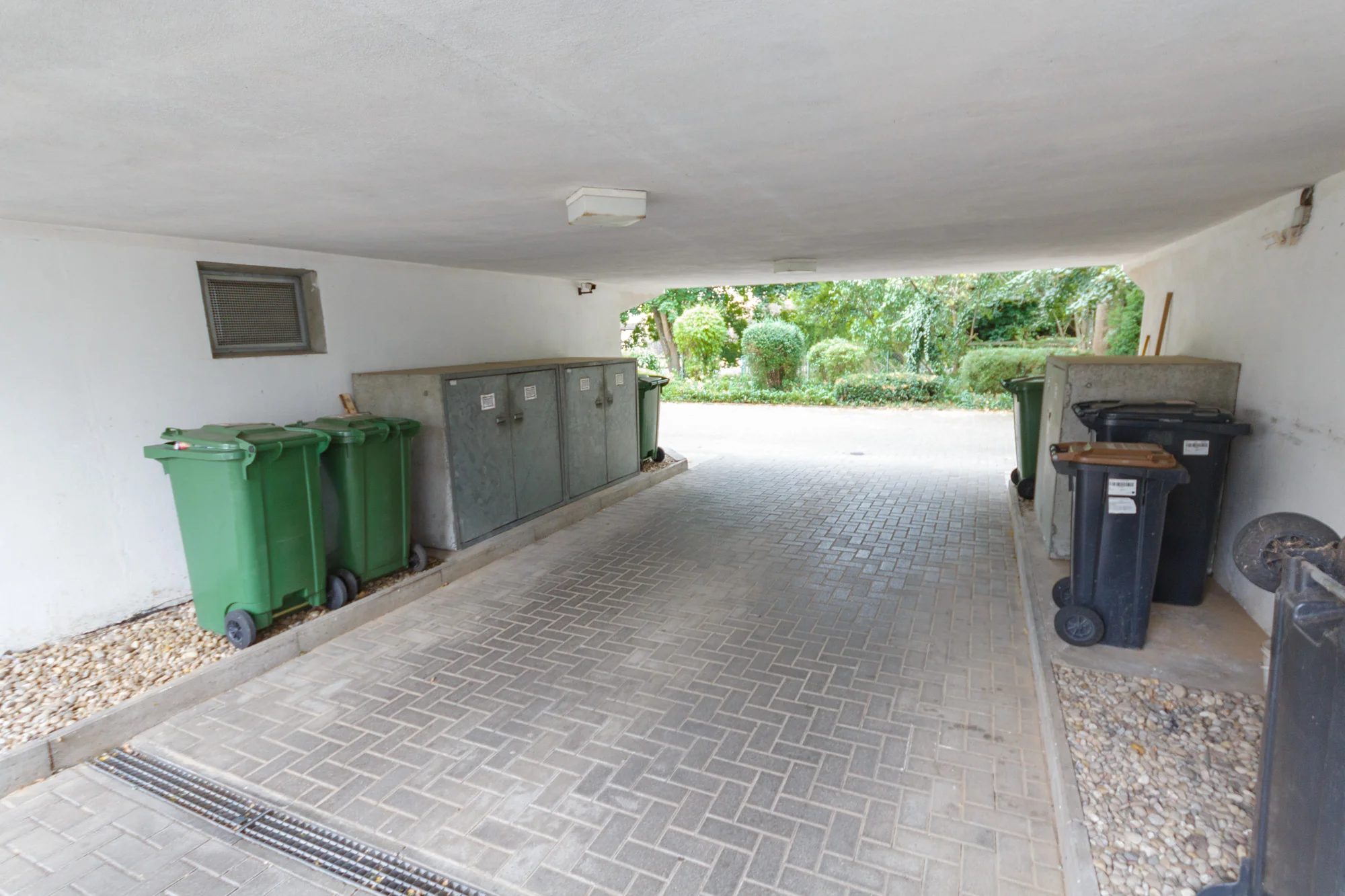Pfinztal-Kleinsteinbach / vermietete 1-Zi-ETW mit Südbalkon & Garagenstellplatz