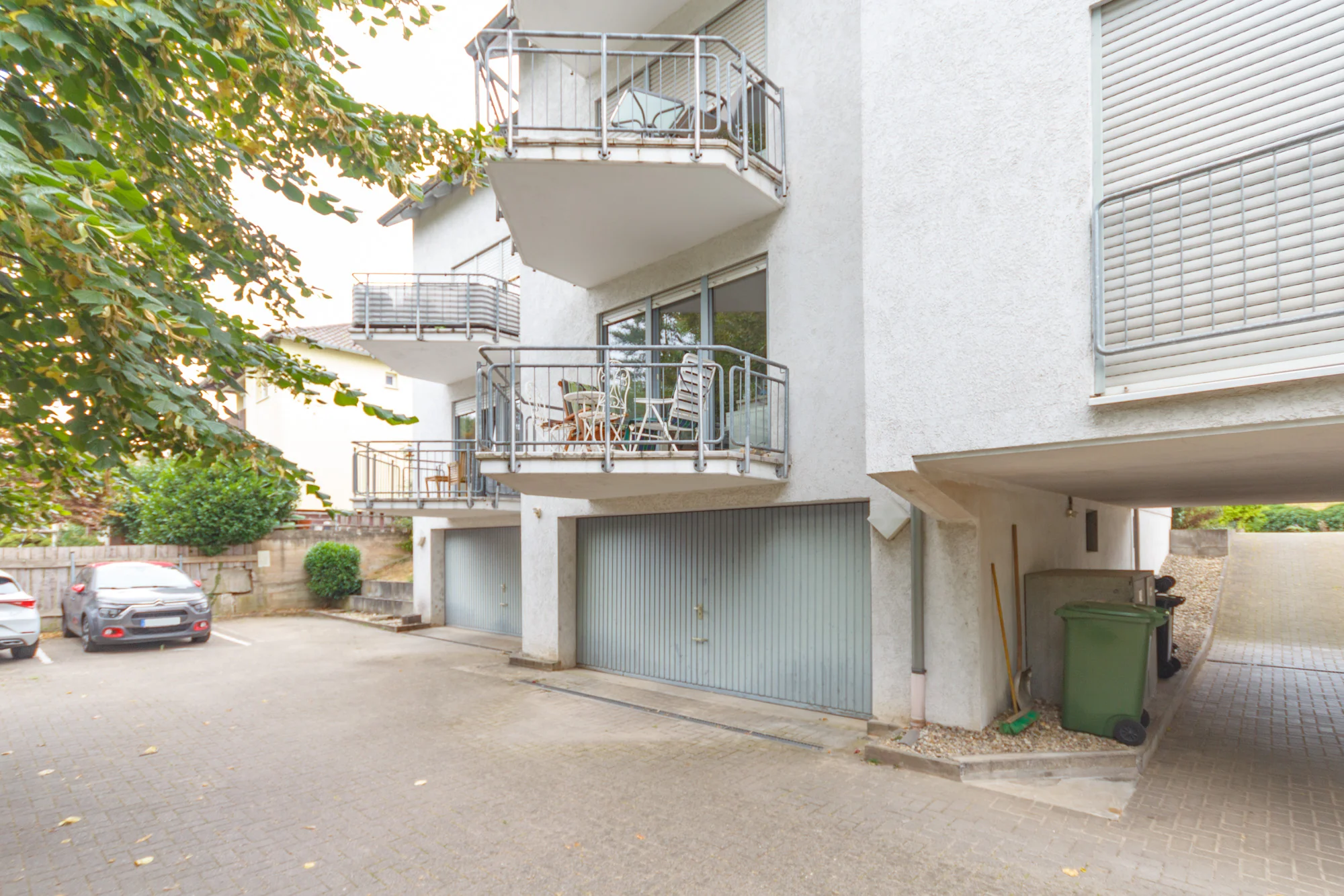Pfinztal-Kleinsteinbach / vermietete 1-Zi-ETW mit Südbalkon & Garagenstellplatz