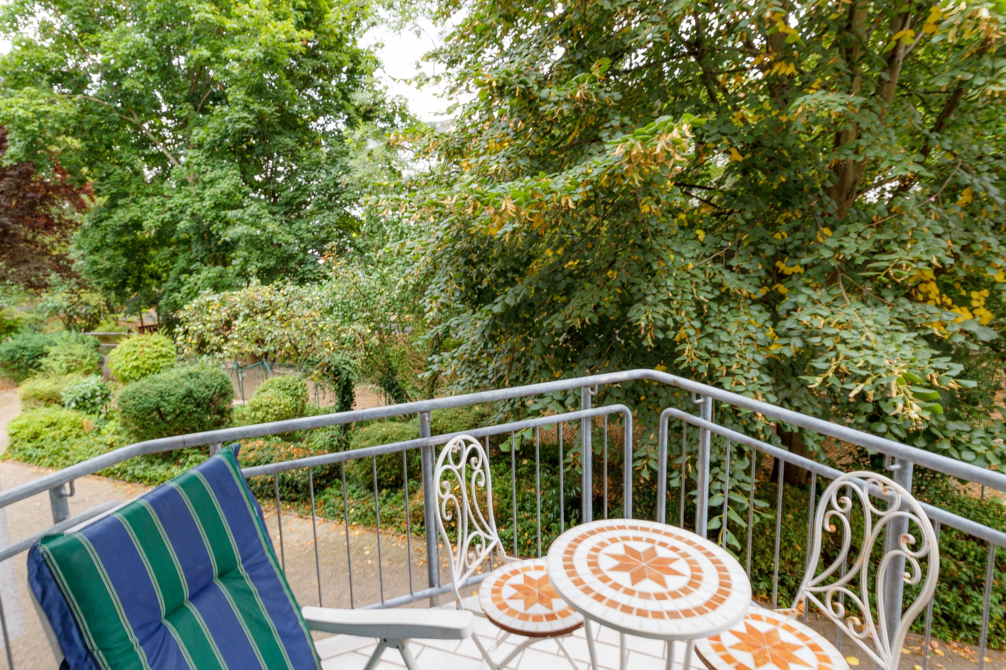 Pfinztal-Kleinsteinbach / vermietete 1-Zi-ETW mit Südbalkon & Garagenstellplatz