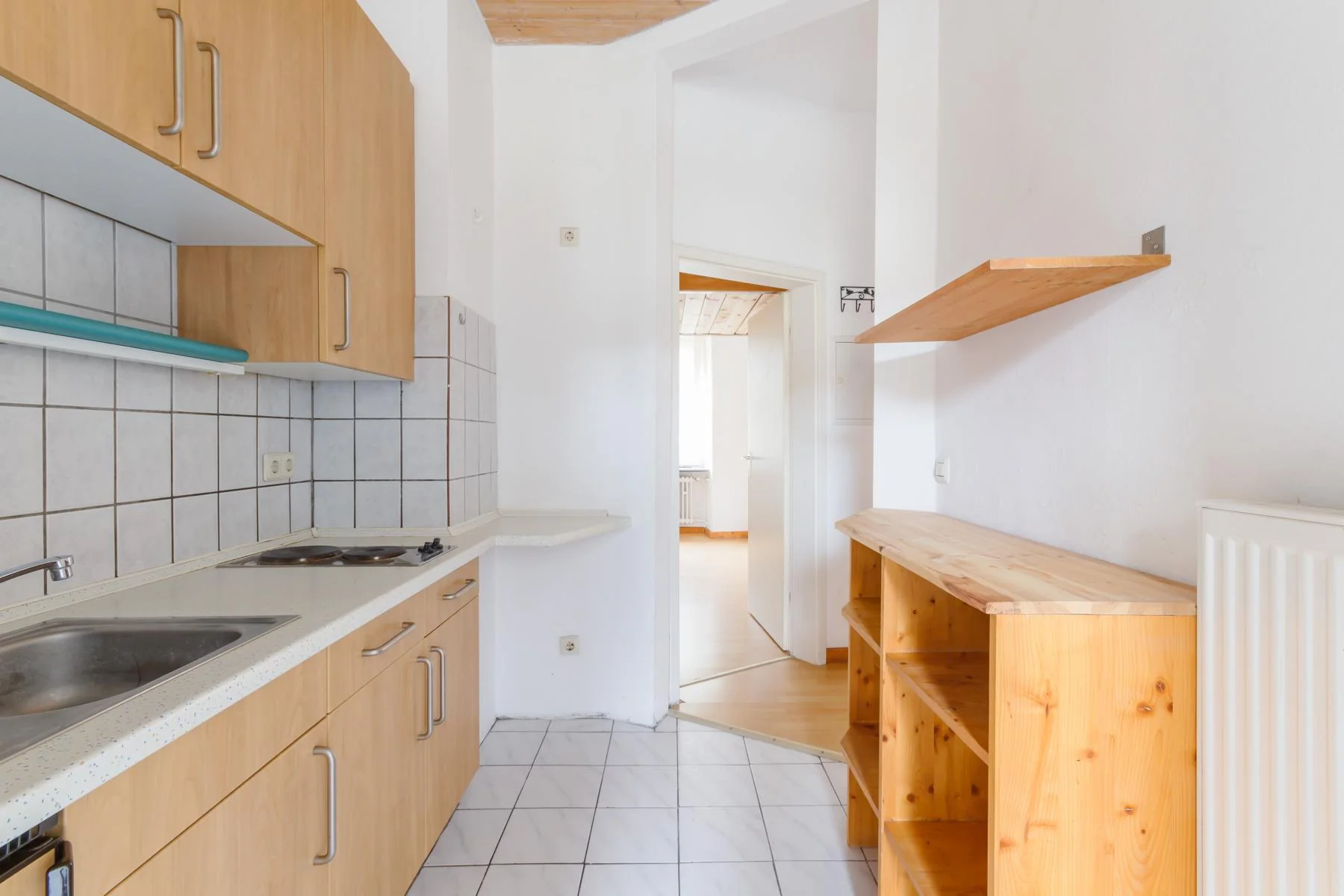 Karlsruhe-Südstadt / schöne 2-Zimmer-Wohnung mit Abstellkammer und Keller in zentraler Lage / sofort bezugsfrei