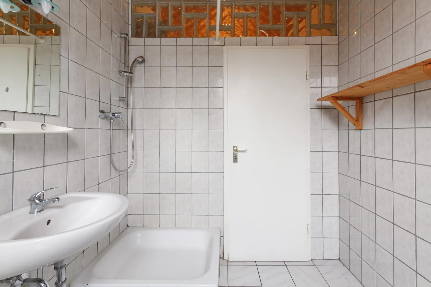 Karlsruhe-Südstadt / schöne 2-Zimmer-Wohnung mit Abstellkammer und Keller in zentraler Lage / sofort bezugsfrei