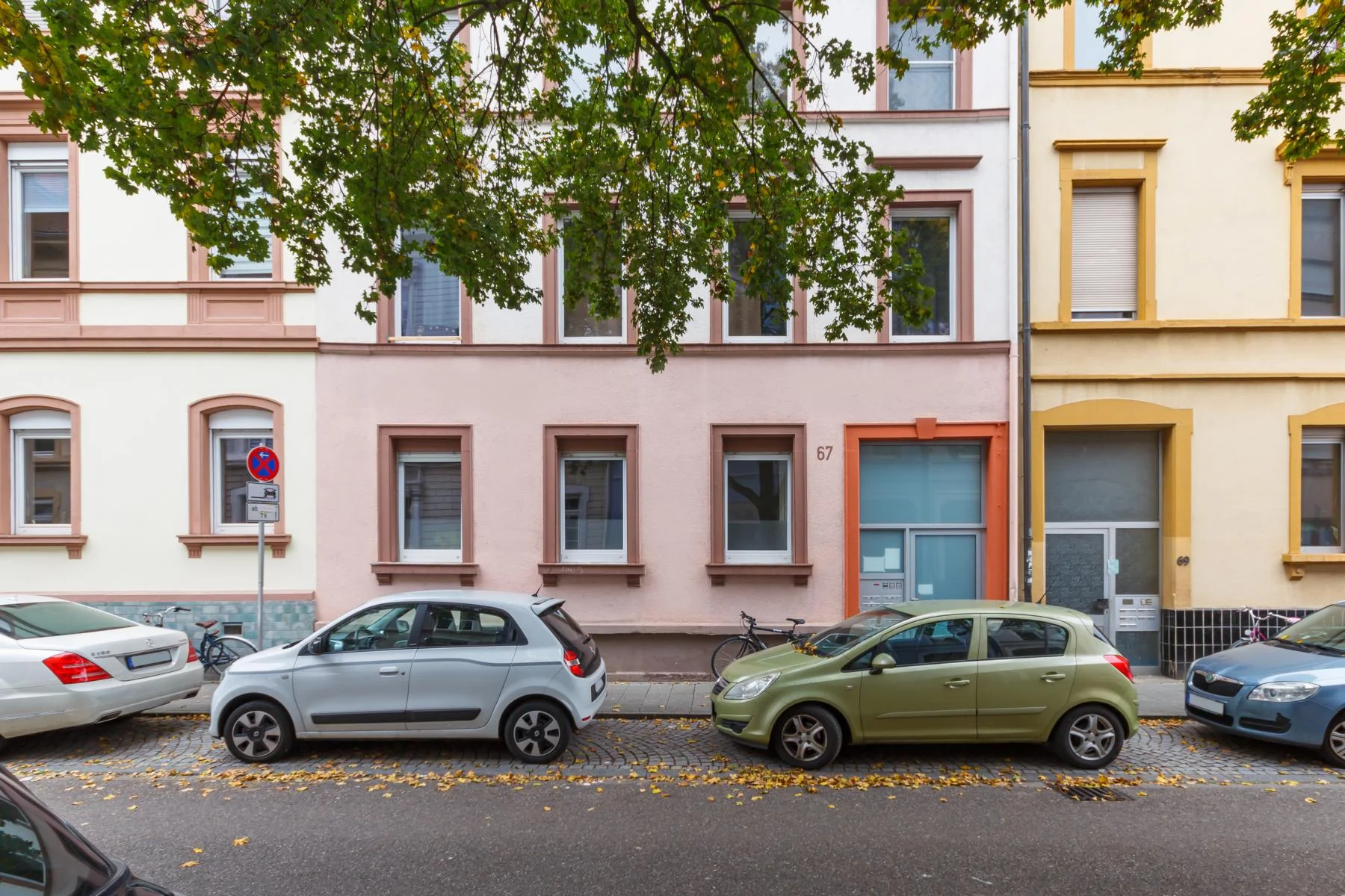 Karlsruhe-Südstadt / schöne 2-Zimmer-Wohnung mit Abstellkammer und Keller in zentraler Lage / sofort bezugsfrei