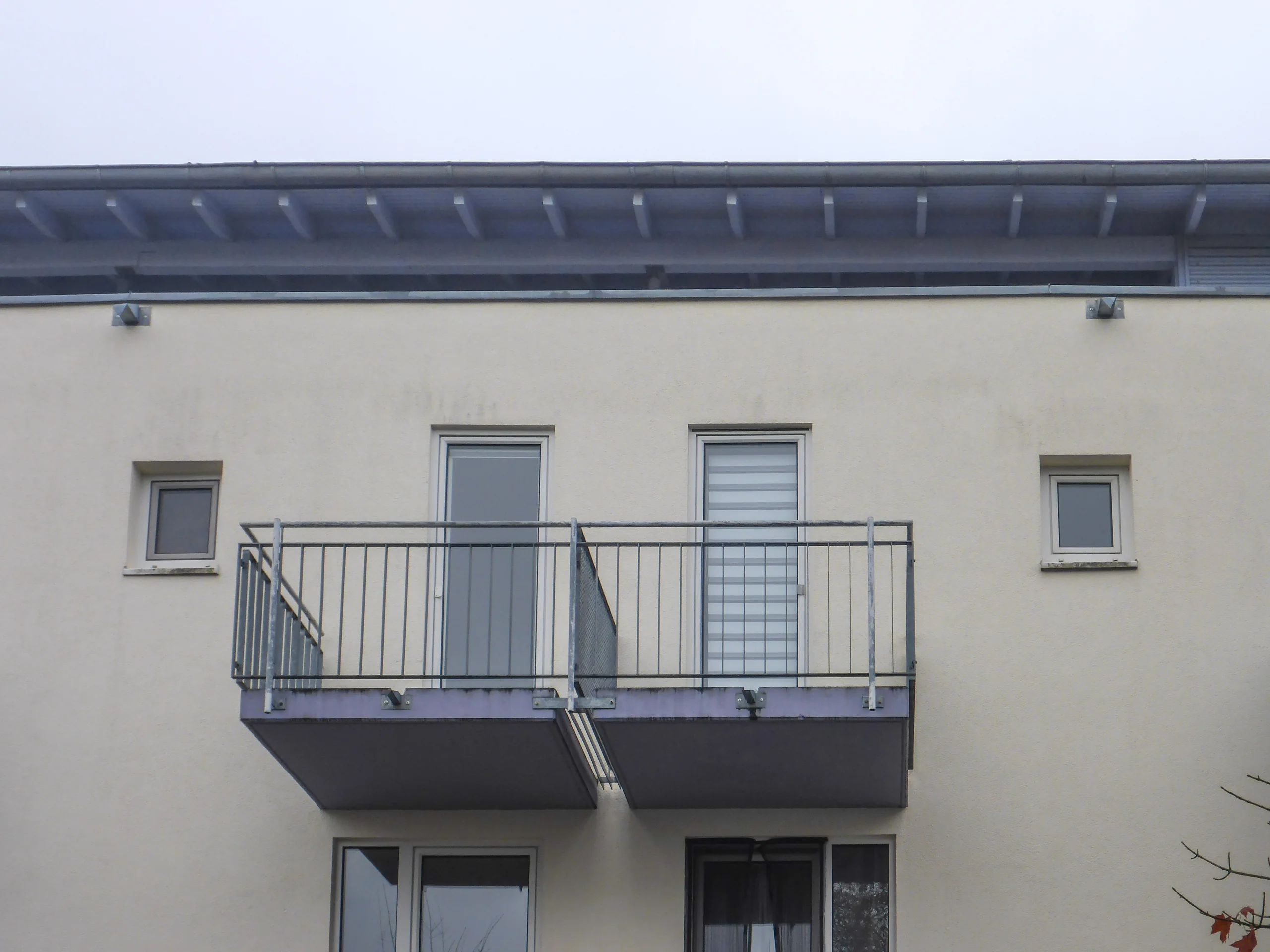 Pforzheim-Buckenberg / gemütliches 1-Zimmer-Apartment mit Balkon, Pantryküche & Duplexparker