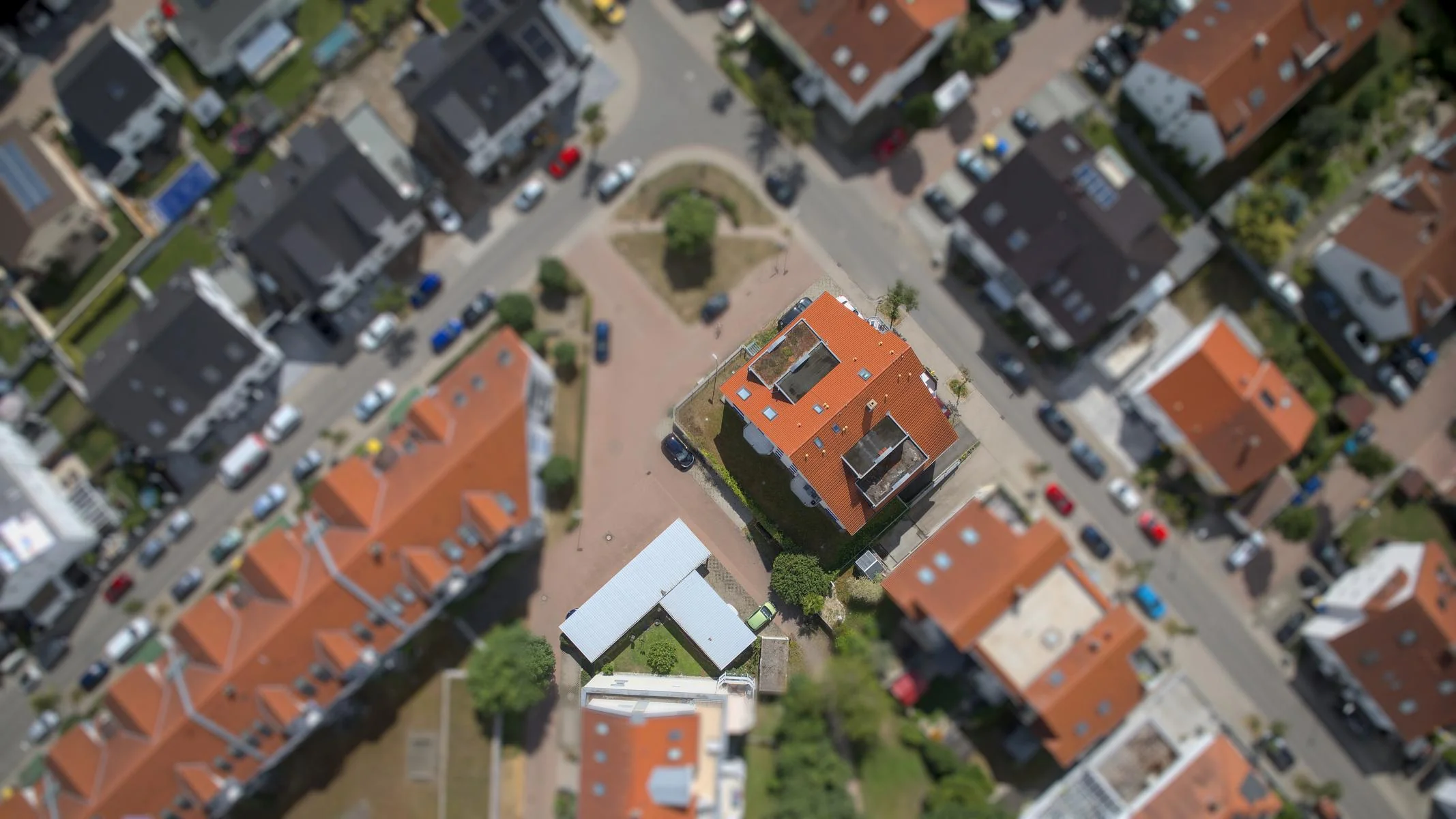 Ludwigshafen-Ruchheim / 2-Zi-Whg mit Terrasse, EBK und KFZ-Stellplatz / bezugsfrei