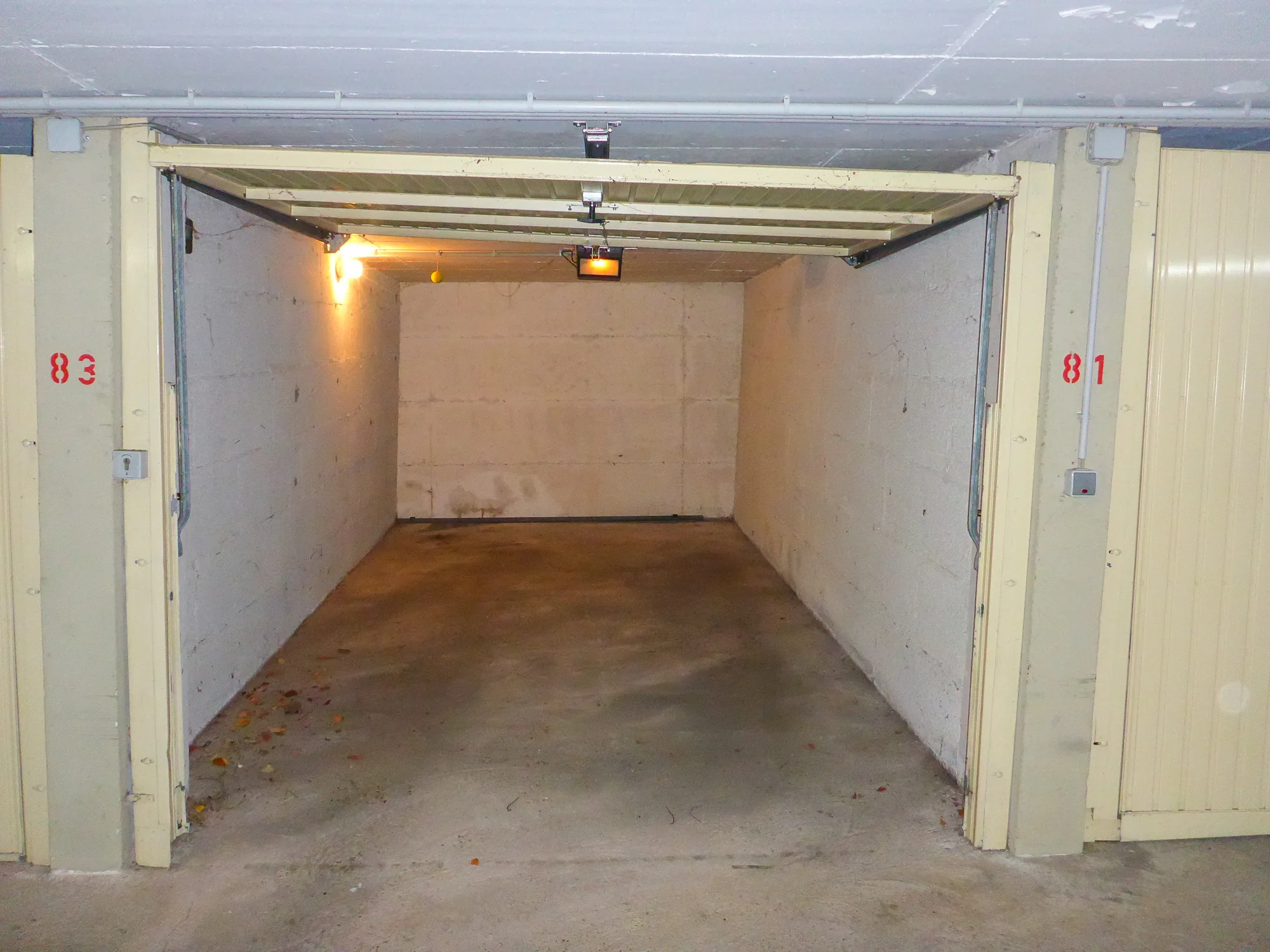 Pforzheim-Sonnenhof / gemütliche 3,5-Zi-Whg im 5.OG mit 2 Balkonen, Weitblick und Garage / bezugsfrei!