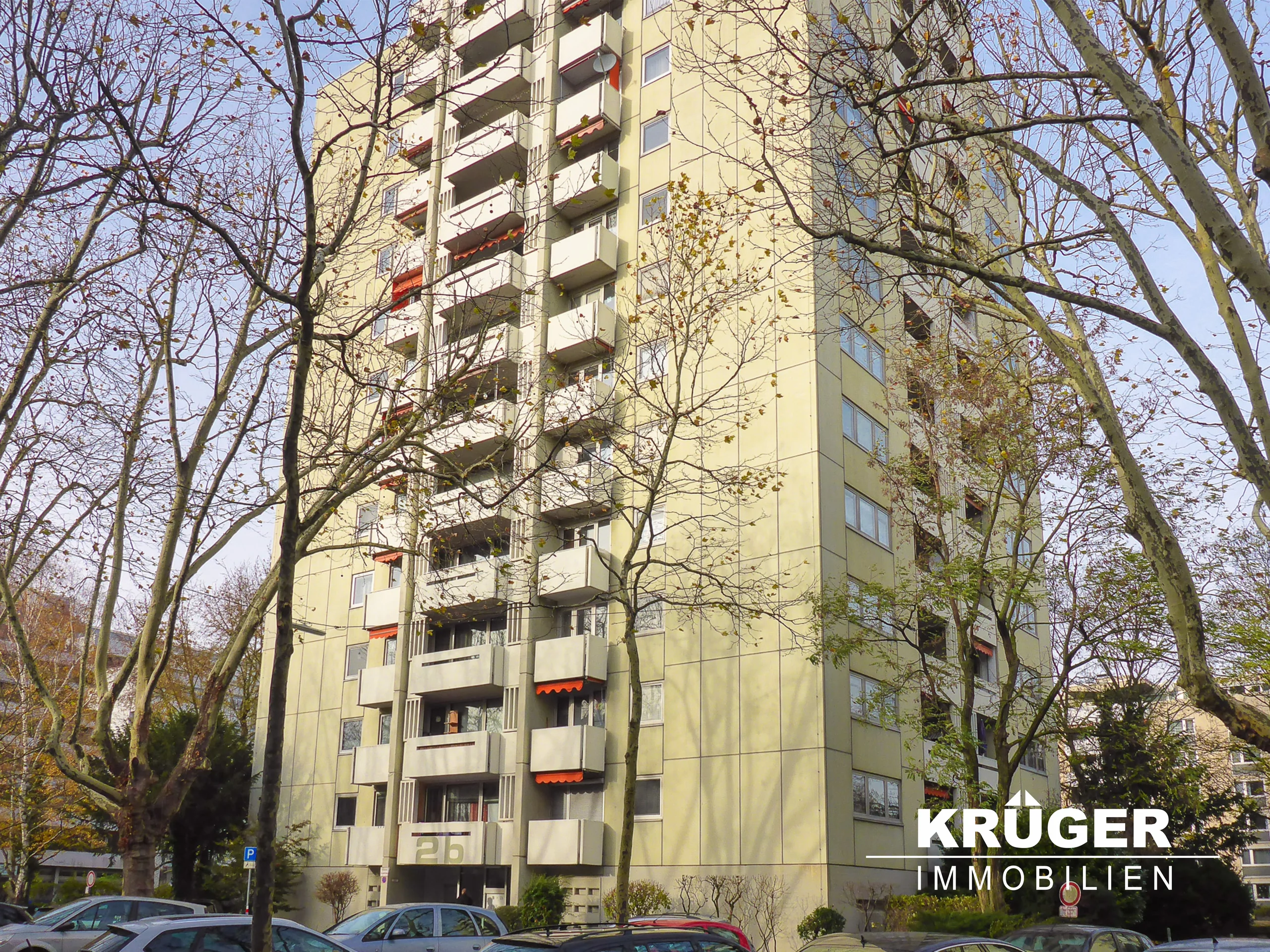 KA-Durlach / großzügige & gut geschnittene 3-Zi-Whg mit zwei Balkonen & Keller in zentraler Lage / freiwerdend