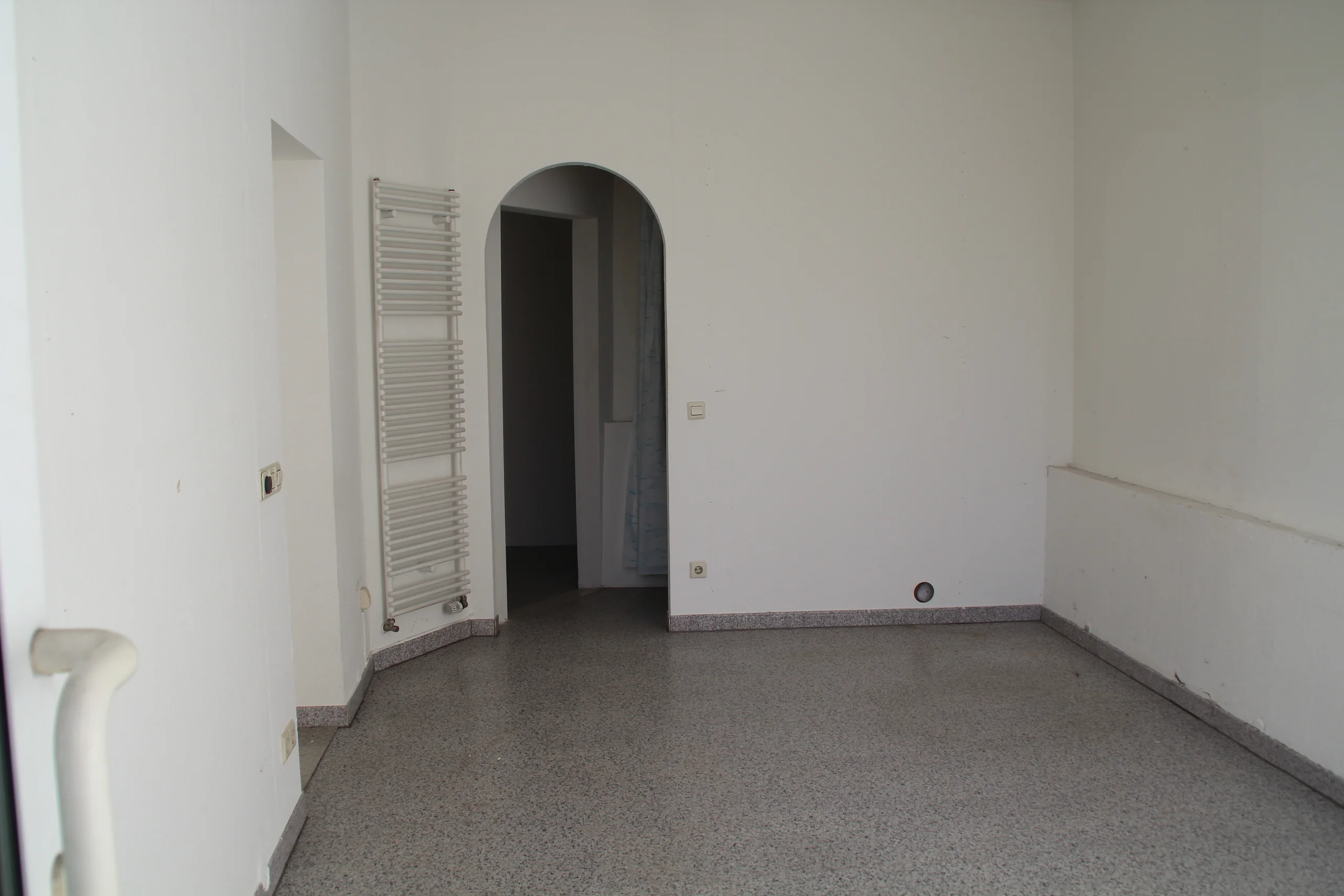 Karlsruhe-Durlach / Gewerbeobjekt mit zwei Einheiten in der Fußgängerzone der Durlacher Altstadt / vermietet
