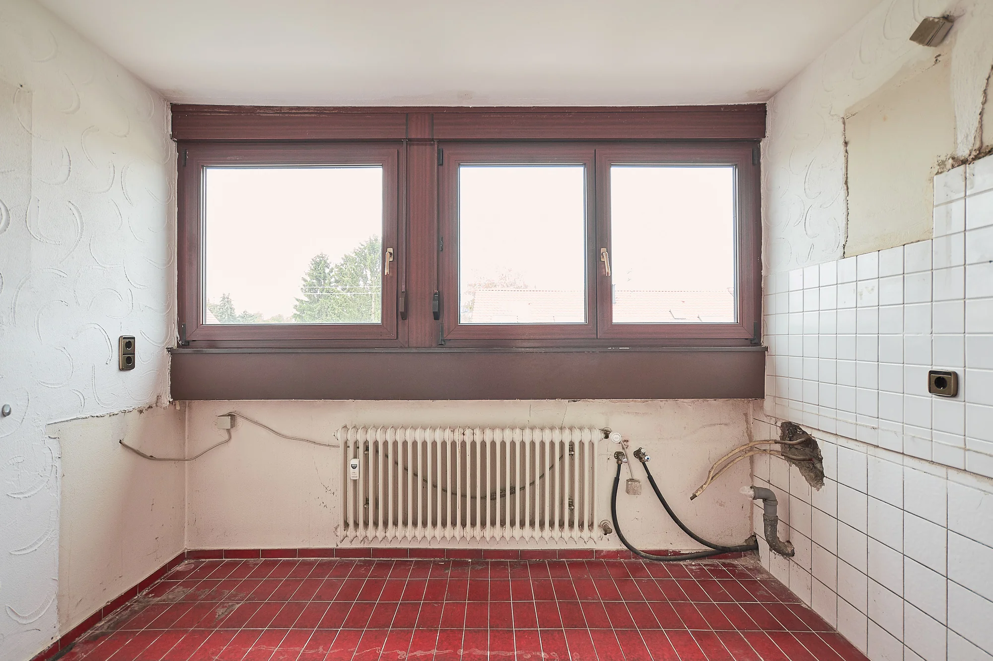 KA-Durlach / 3-Zi-DG-Whg mit Garage & Turmbergblick in toller Lage / sofort bezugsfrei
