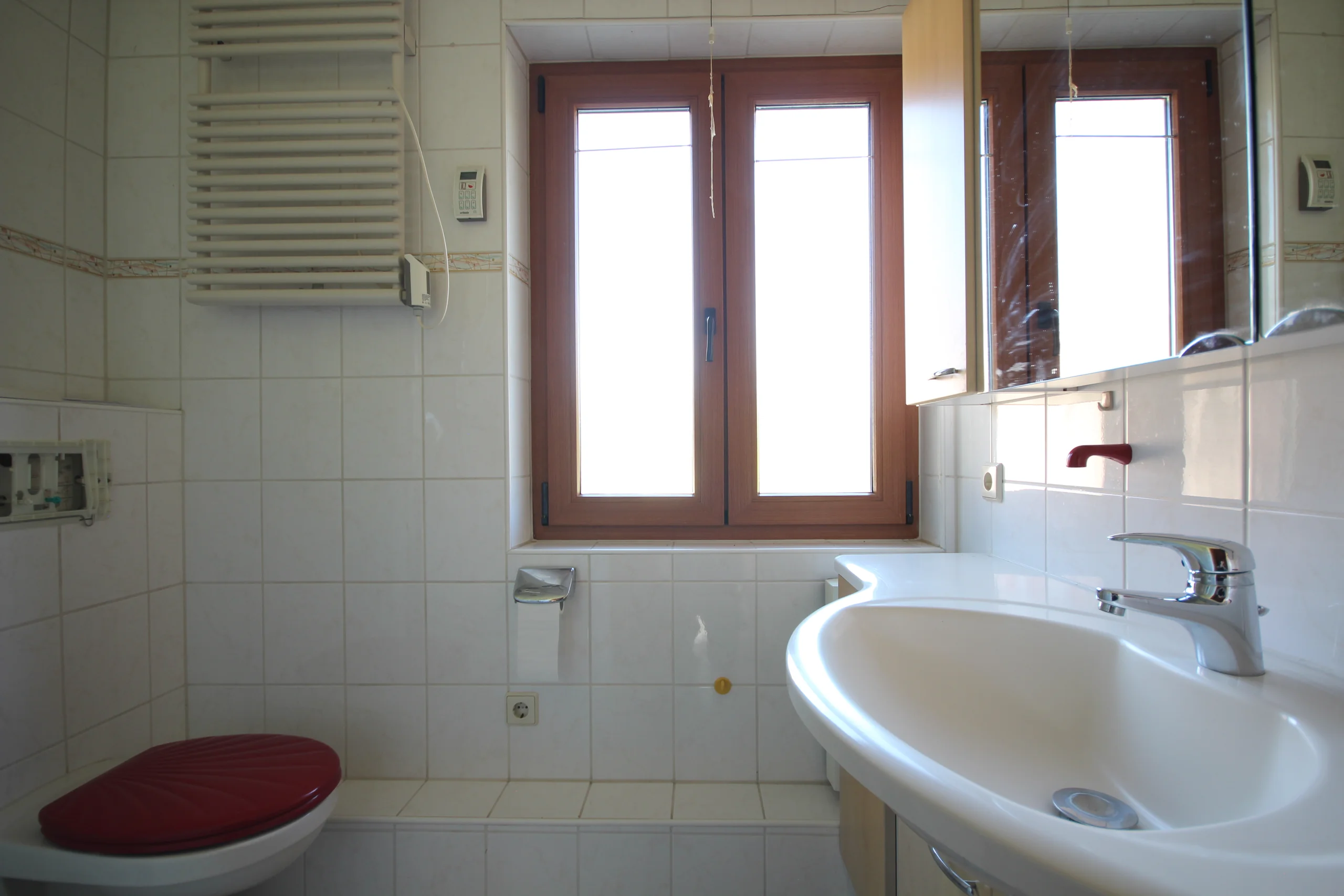 Karlsruhe-Durlach / Dornwaldsiedlung / familienfreundliches Reihenhaus mit Garten auf Erbpachtgrundstück / sofort frei