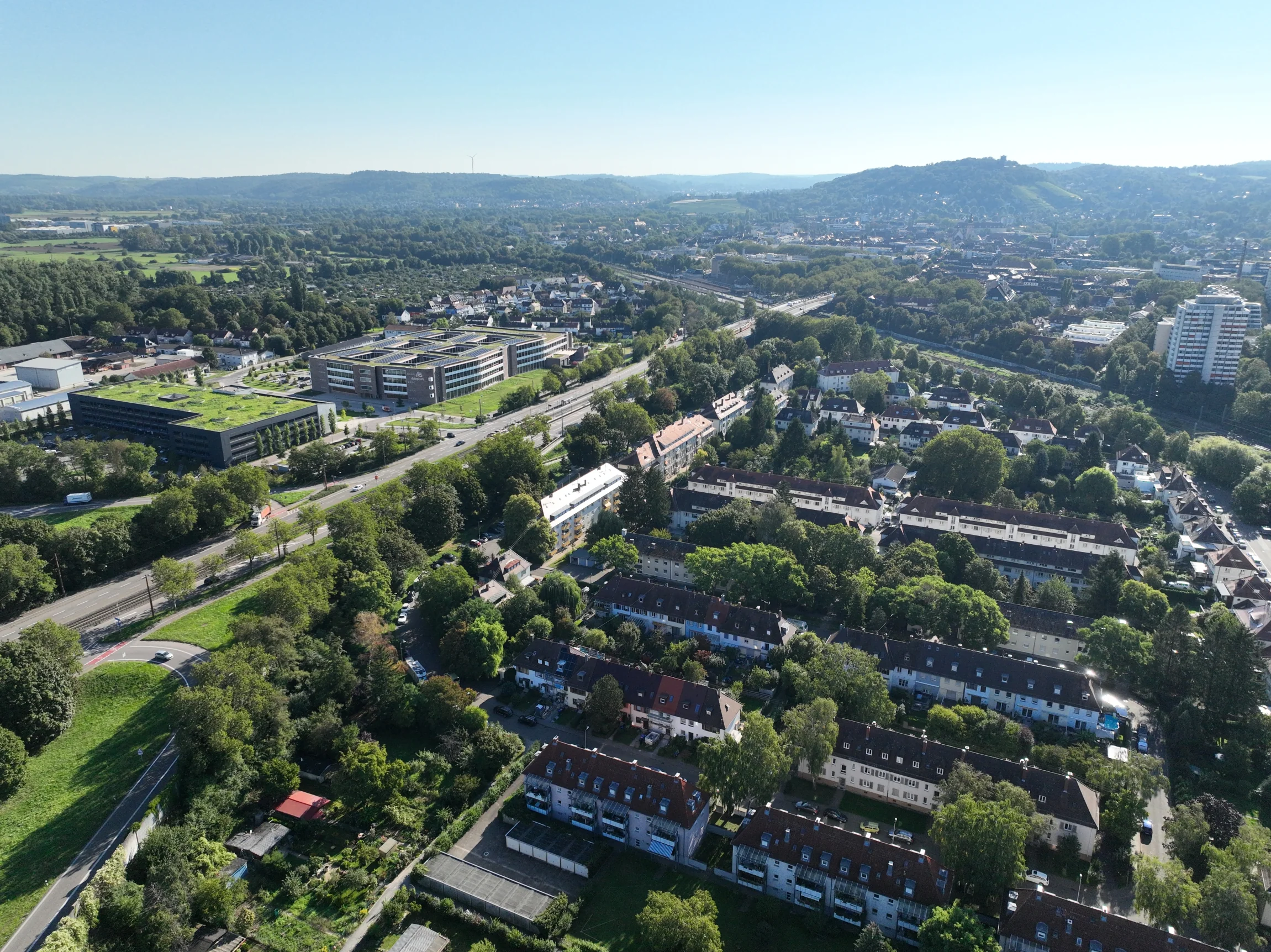 Karlsruhe-Durlach / Dornwaldsiedlung / familienfreundliches Reihenhaus mit Garten auf Erbpachtgrundstück / sofort frei