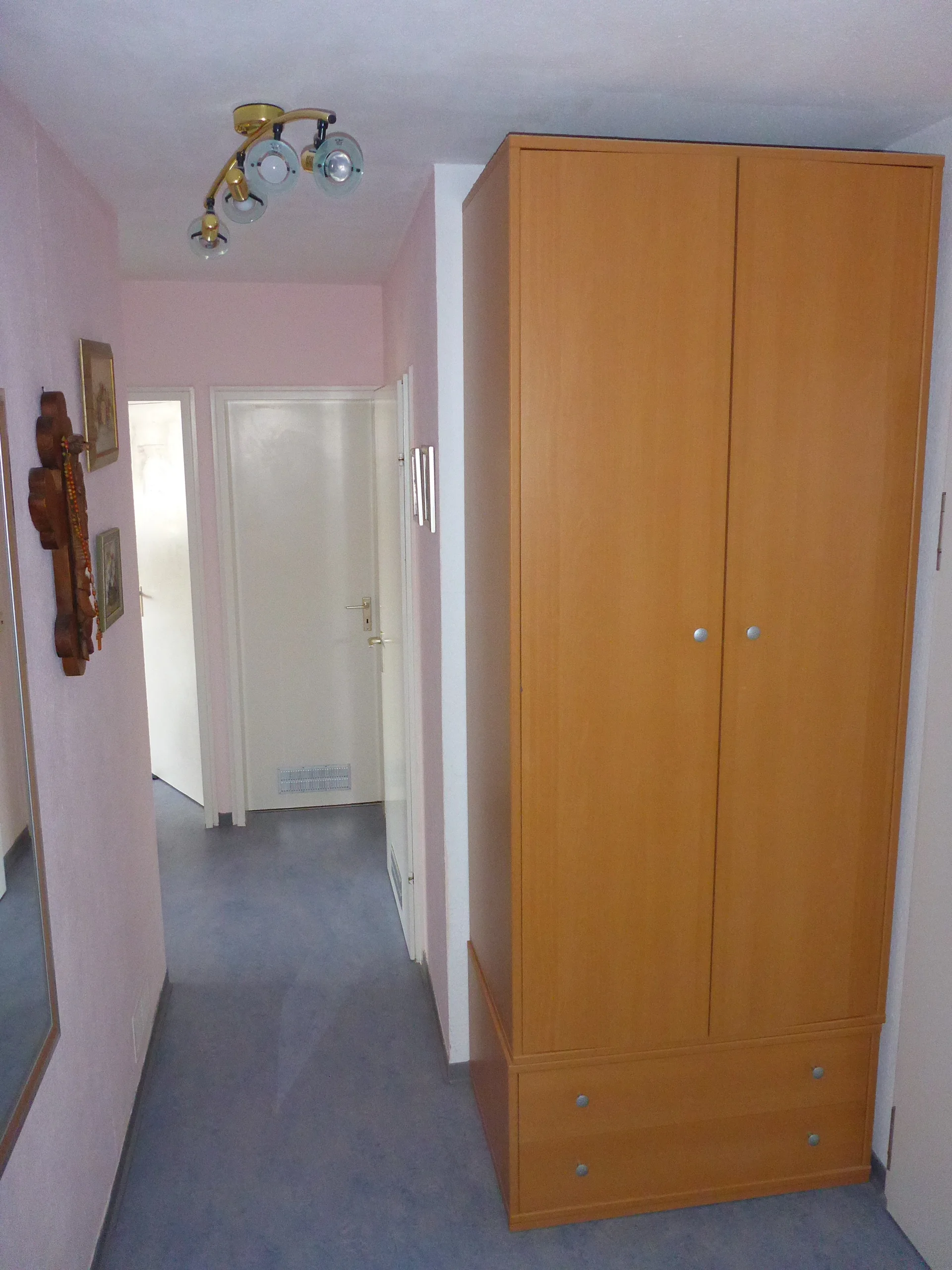 KA-Bergwald / verm. 3-Zi-Whg mit zwei Süd-Balkonen & Garage in gepflegter Wohnanlage
