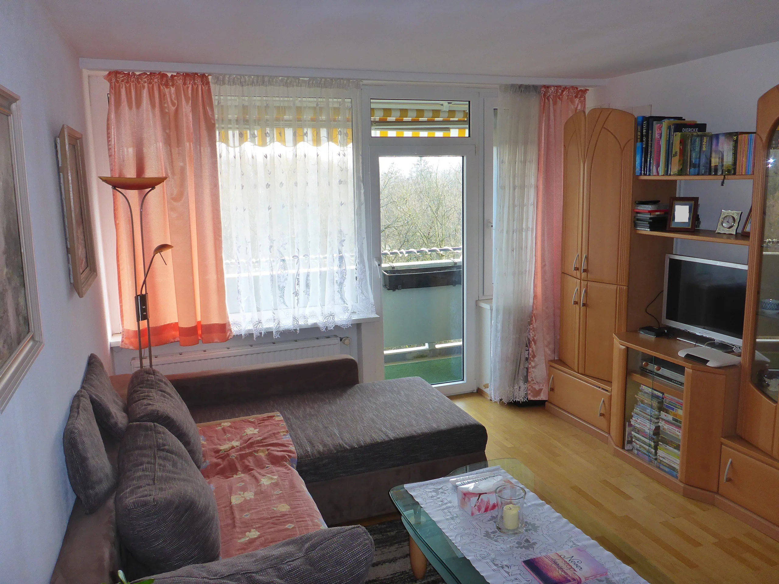 KA-Bergwald / verm. 3-Zi-Whg mit zwei Süd-Balkonen & Garage in gepflegter Wohnanlage