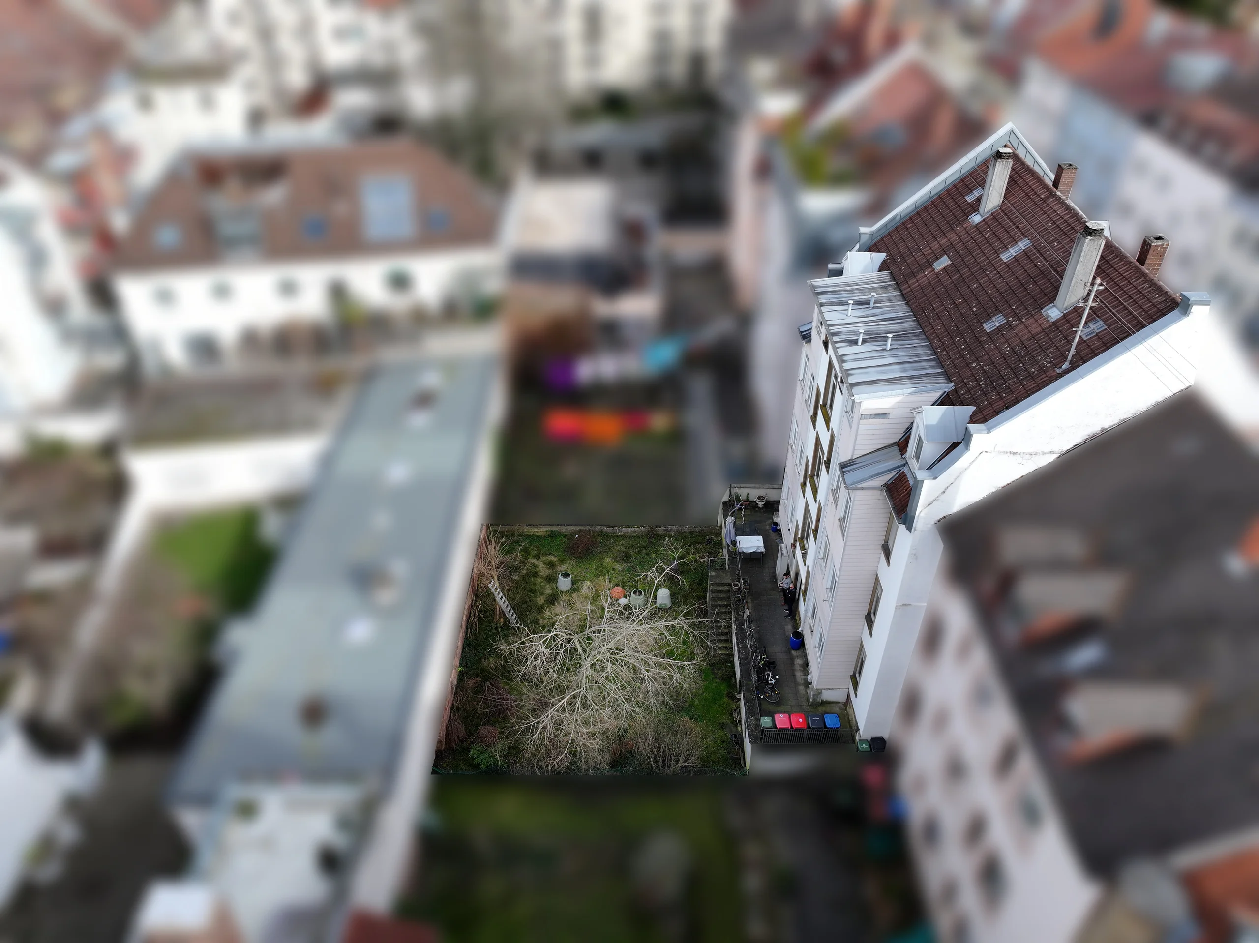 KA-Durlach / stilvolles & sanierungsbedürftiges Mehrfamilienhaus mit vielfältigem Potential & Ausbaureserven in zentraler Lage / 3 Wohnungen frei