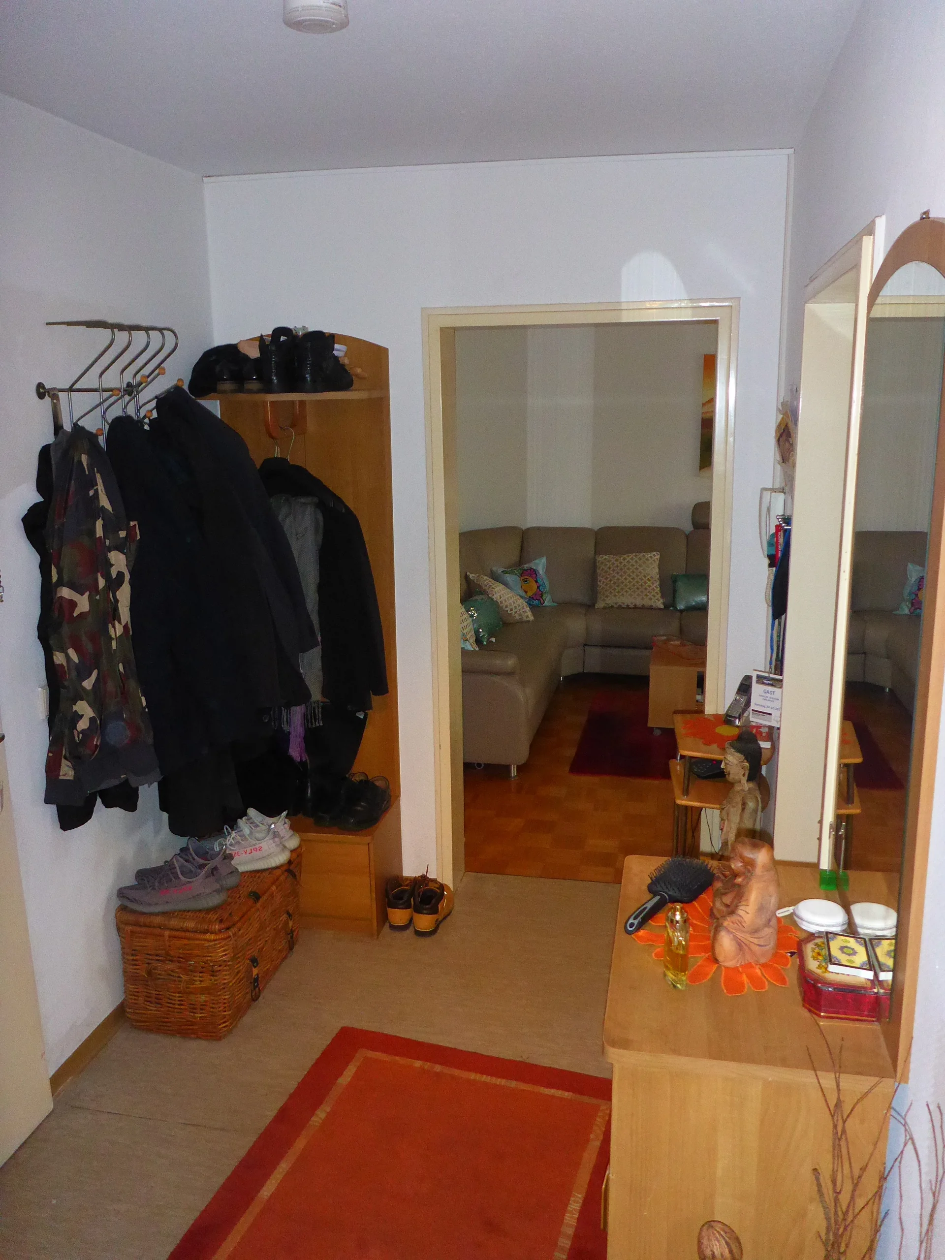 KA-Bergwald / schöne 3-Zi-Wohnung mit zwei Süd-Balkonen & Garage in gepflegter Wohnanlage / vermietet