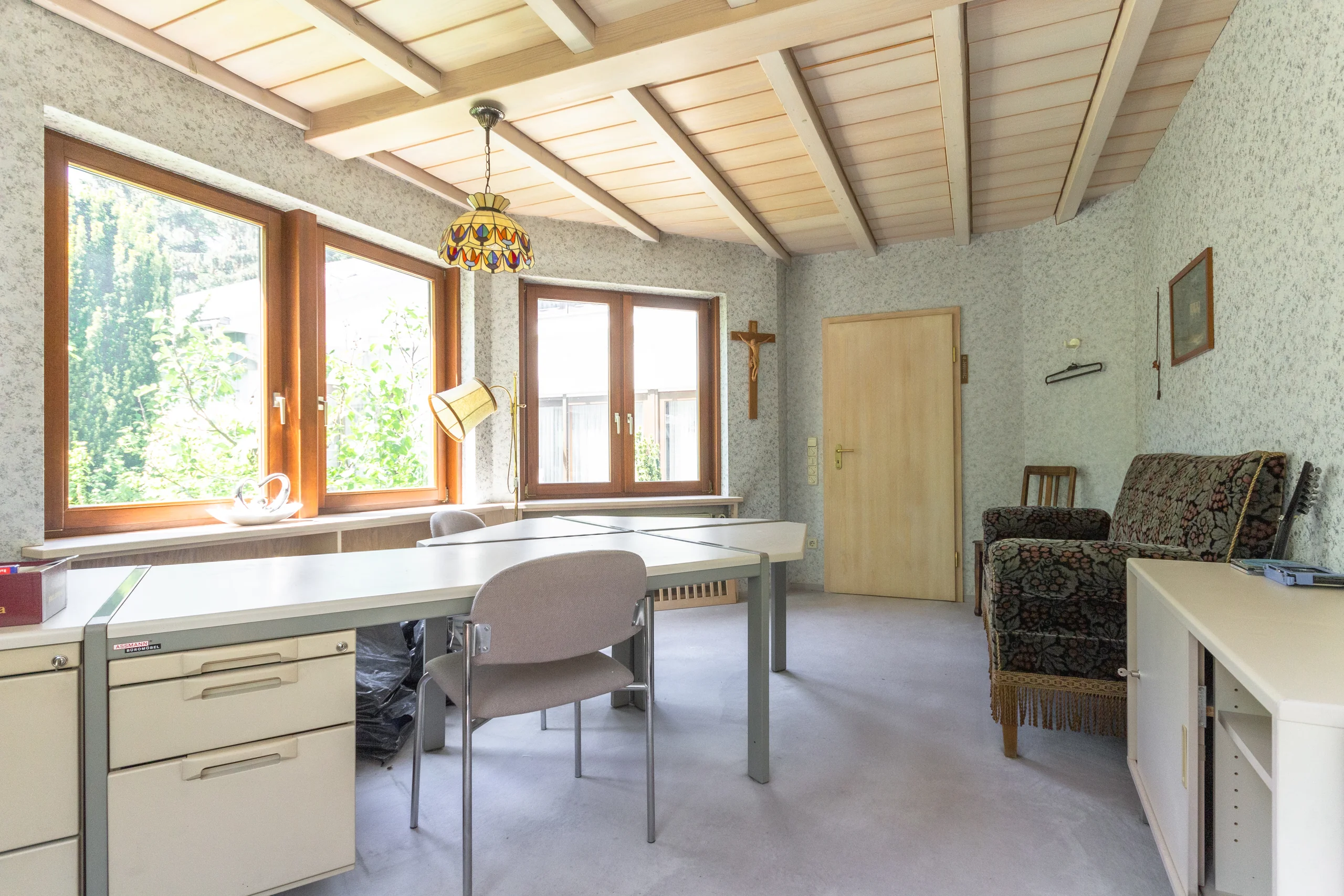 Bellheim / Architektenhaus mit 352 m² Wohnfläche und 123 m² Gewerbefläche auf großem Grundstück
