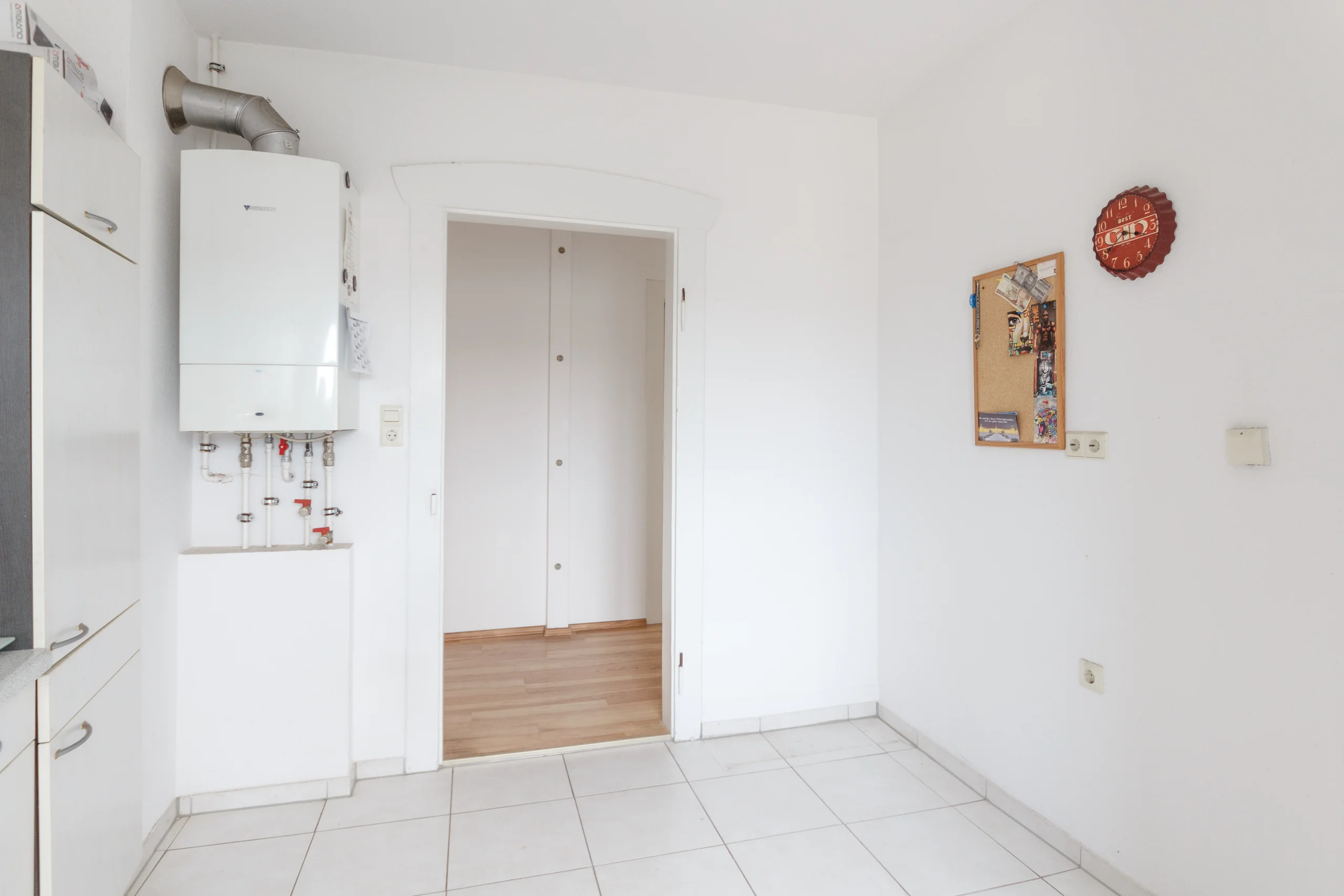 Karlsruhe-Durlach / helle 3-Zimmer-DG-Whg / sofort bezugsfrei!