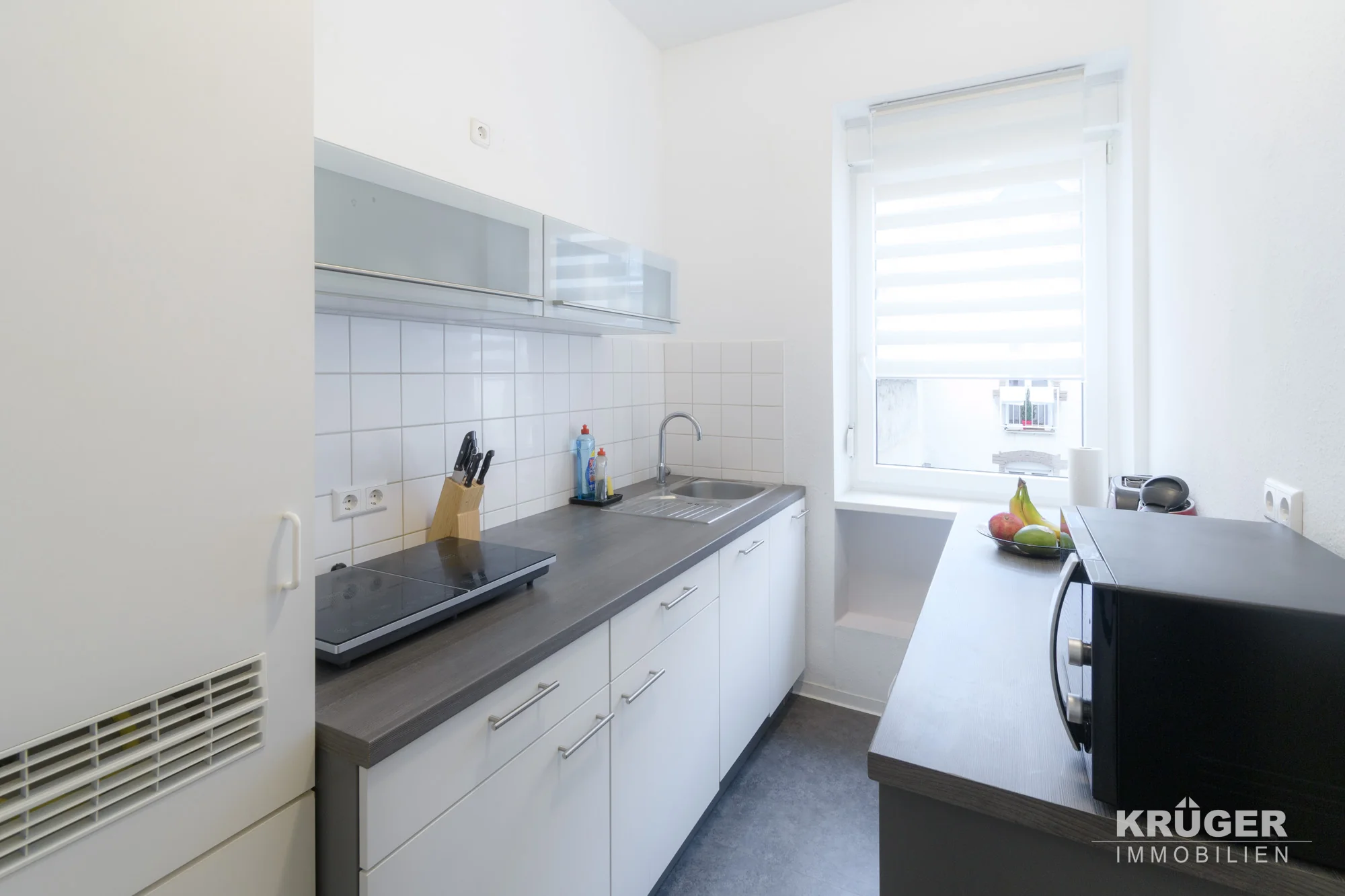KA-Durlach in Bahnhofsnähe / helle 1-Zi-Altbau-Whg mit EBK / vermietet