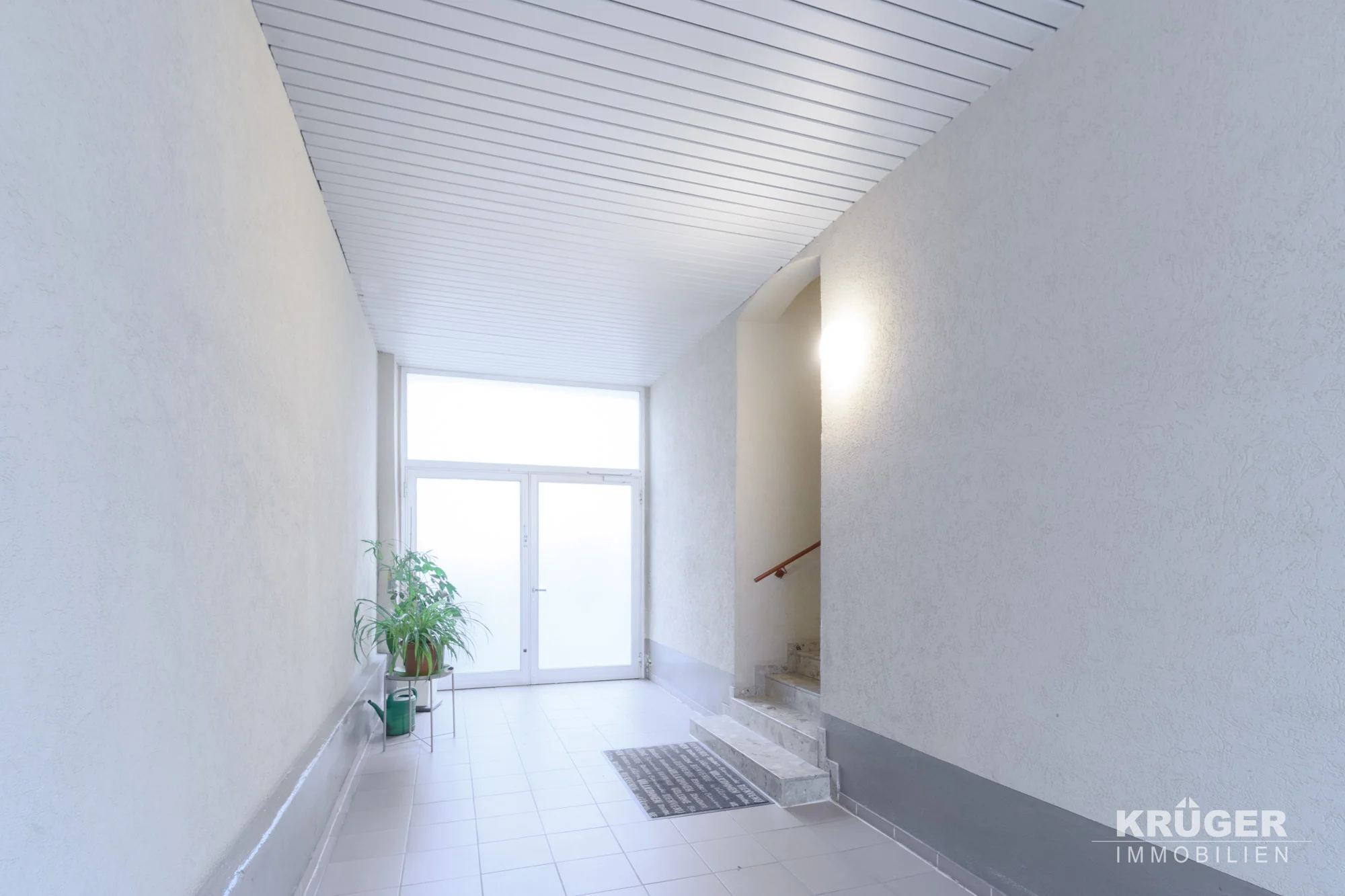 KA-Durlach in Bahnhofsnähe / helle 1-Zi-Altbau-Whg mit EBK / vermietet
