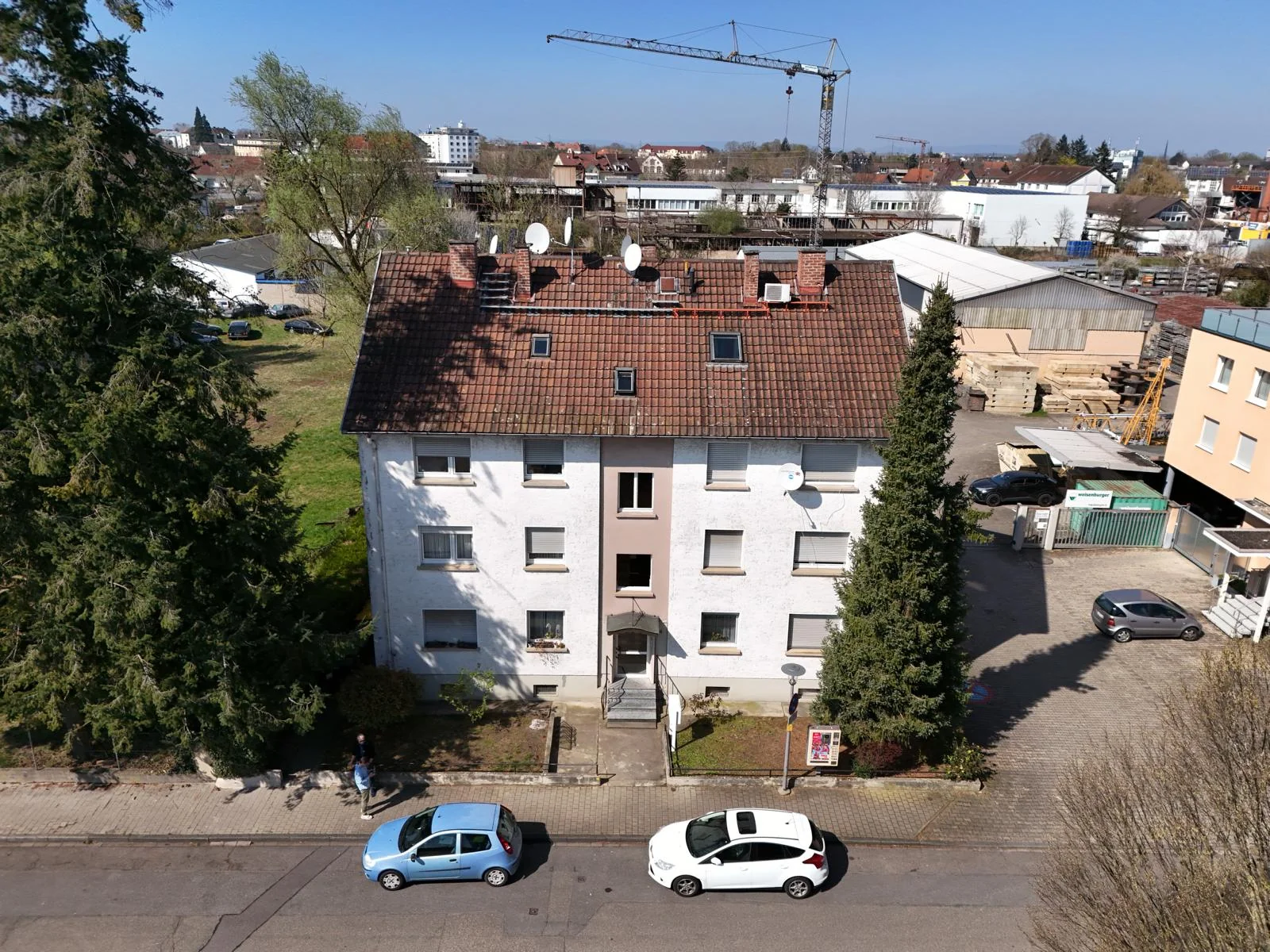 Rastatt / Mehrfamilienhaus mit 8 Wohneinheiten in Bahnhofsnähe / 1 Wohnung frei