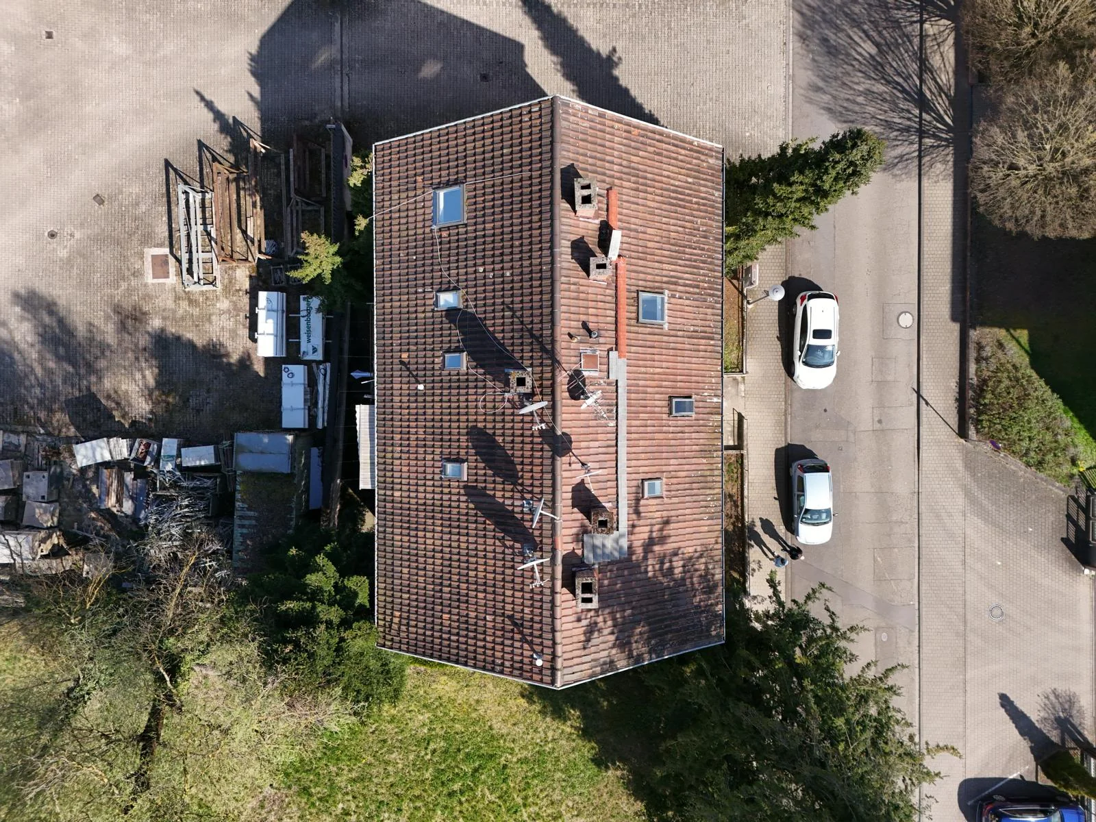 Rastatt / Mehrfamilienhaus mit 8 Wohneinheiten in Bahnhofsnähe / 1 Wohnung frei