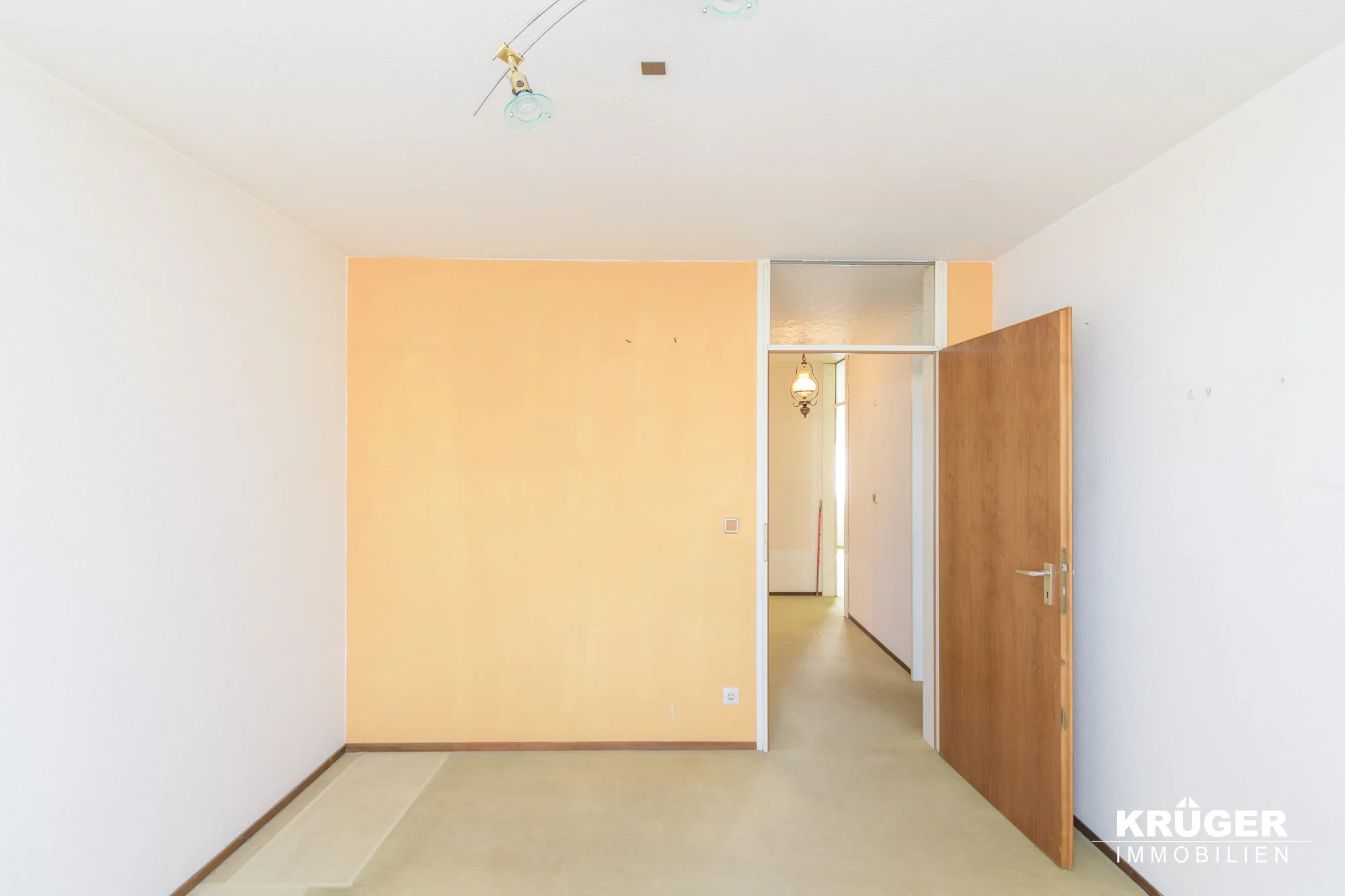 Karlsruhe-Hagsfeld / familienfreundliches Reiheneckhaus mit Terrasse, Garten & Einzelgarage / sofort bezugsfrei