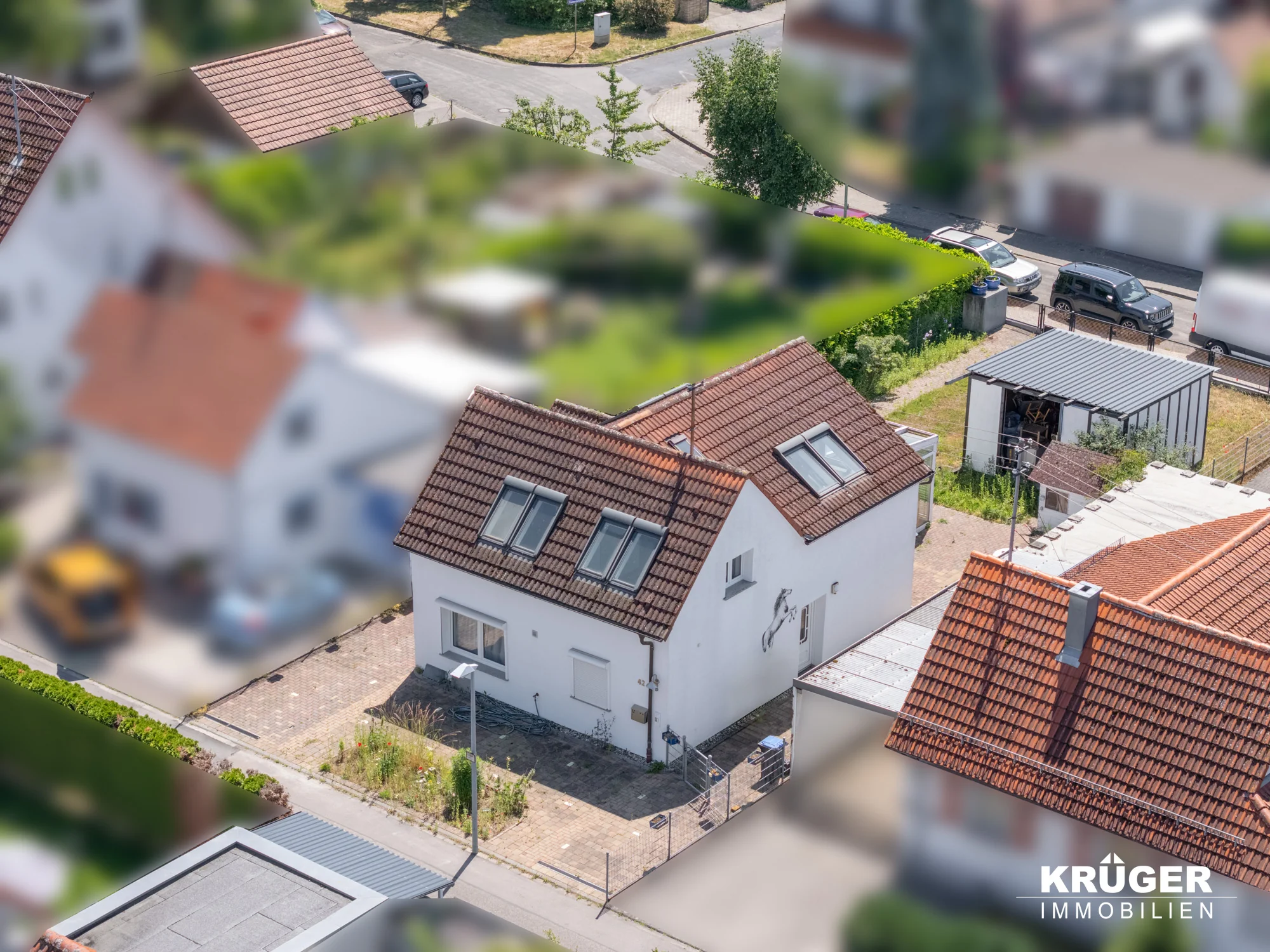 KA-Grünwinkel, Heidenstückersiedlung / freistehendes EFH mit 3 Zimmern, KFZ-Stellplätzen und schönem Grundstück / bezugsfrei